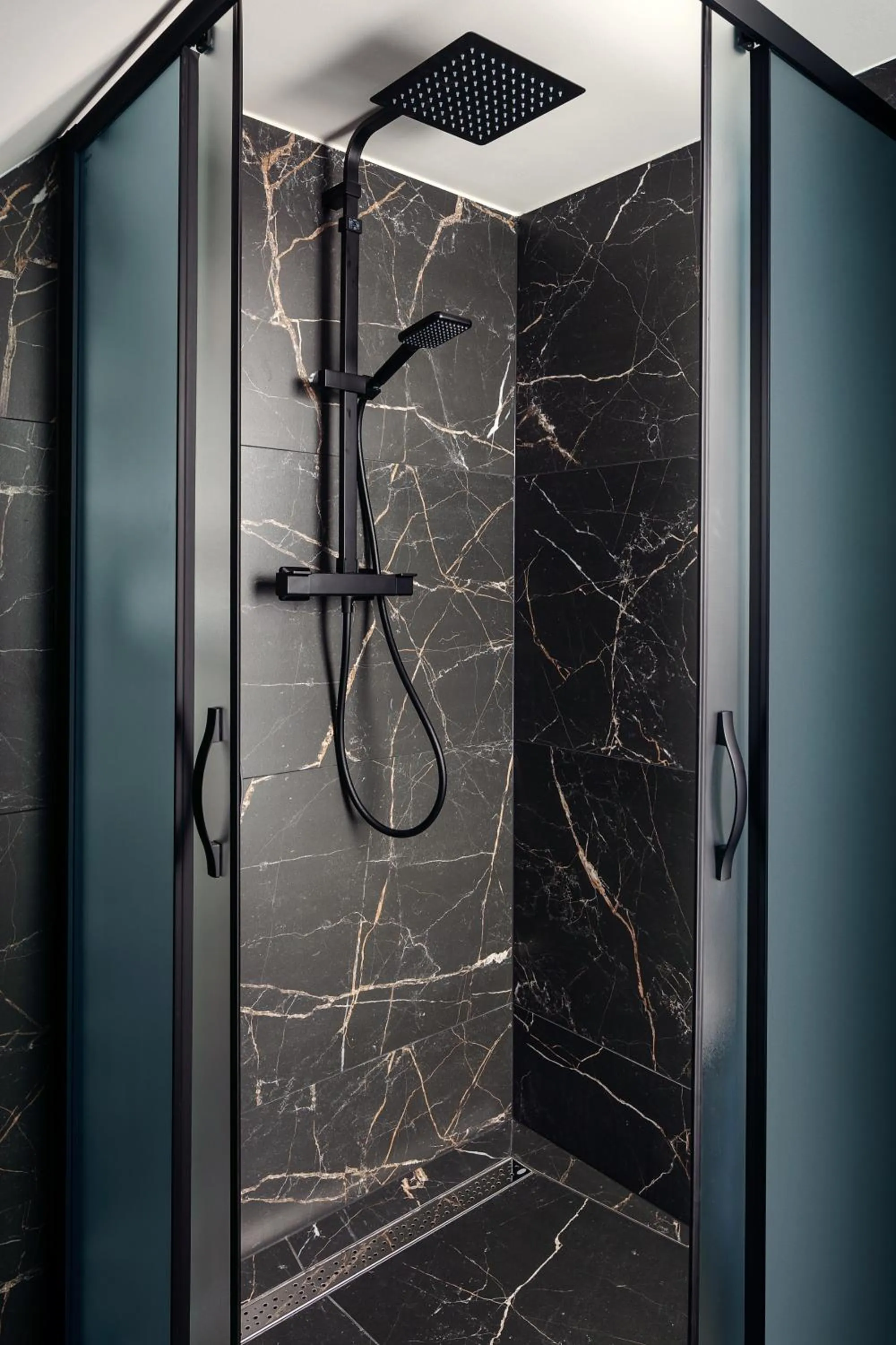 Deluxe Double or Twin Room in Perla Hotel