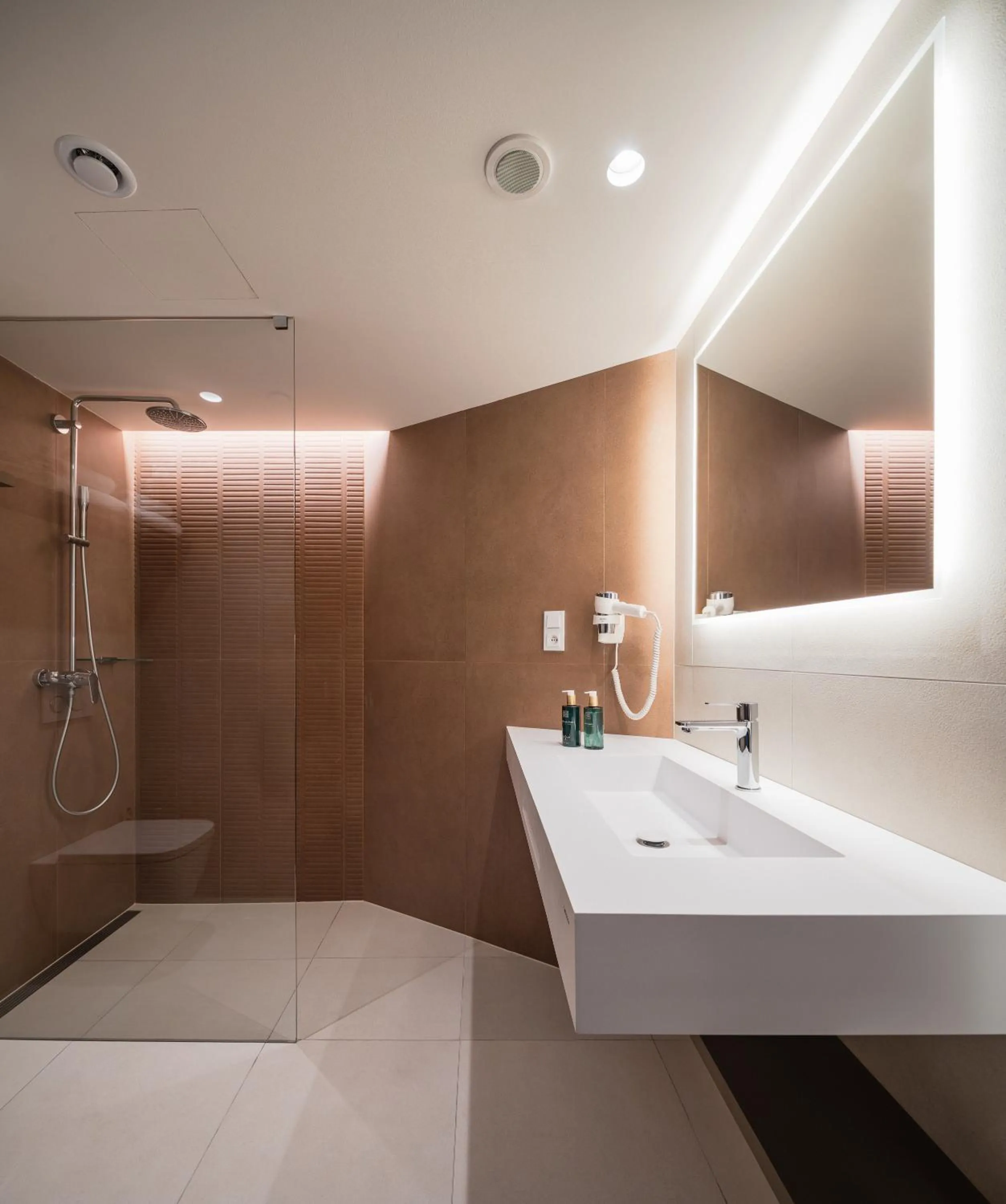 Executive Suite with Free Pool Access in OREA Hotel Pyramida Praha