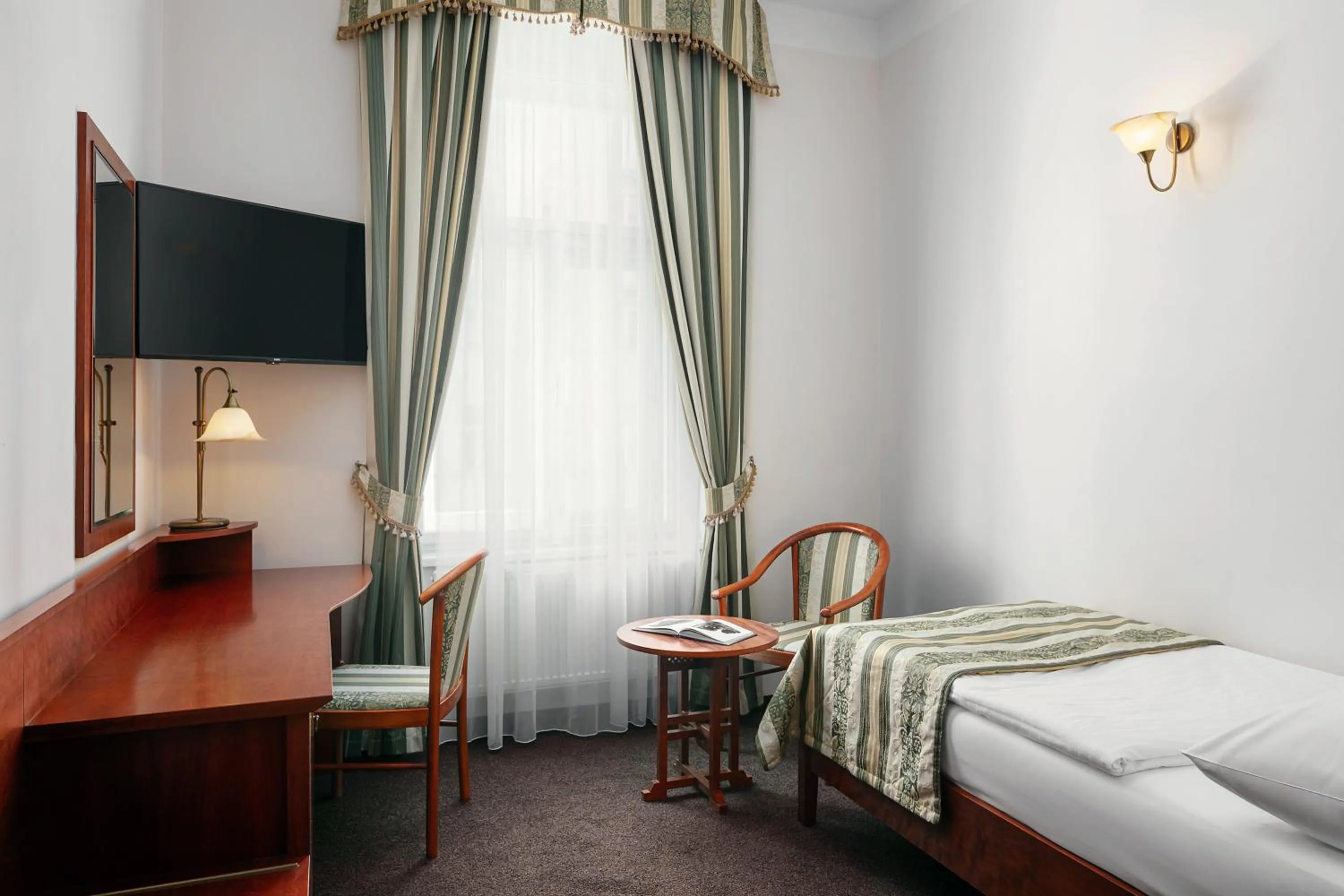 Single Room in Amigo City Centre