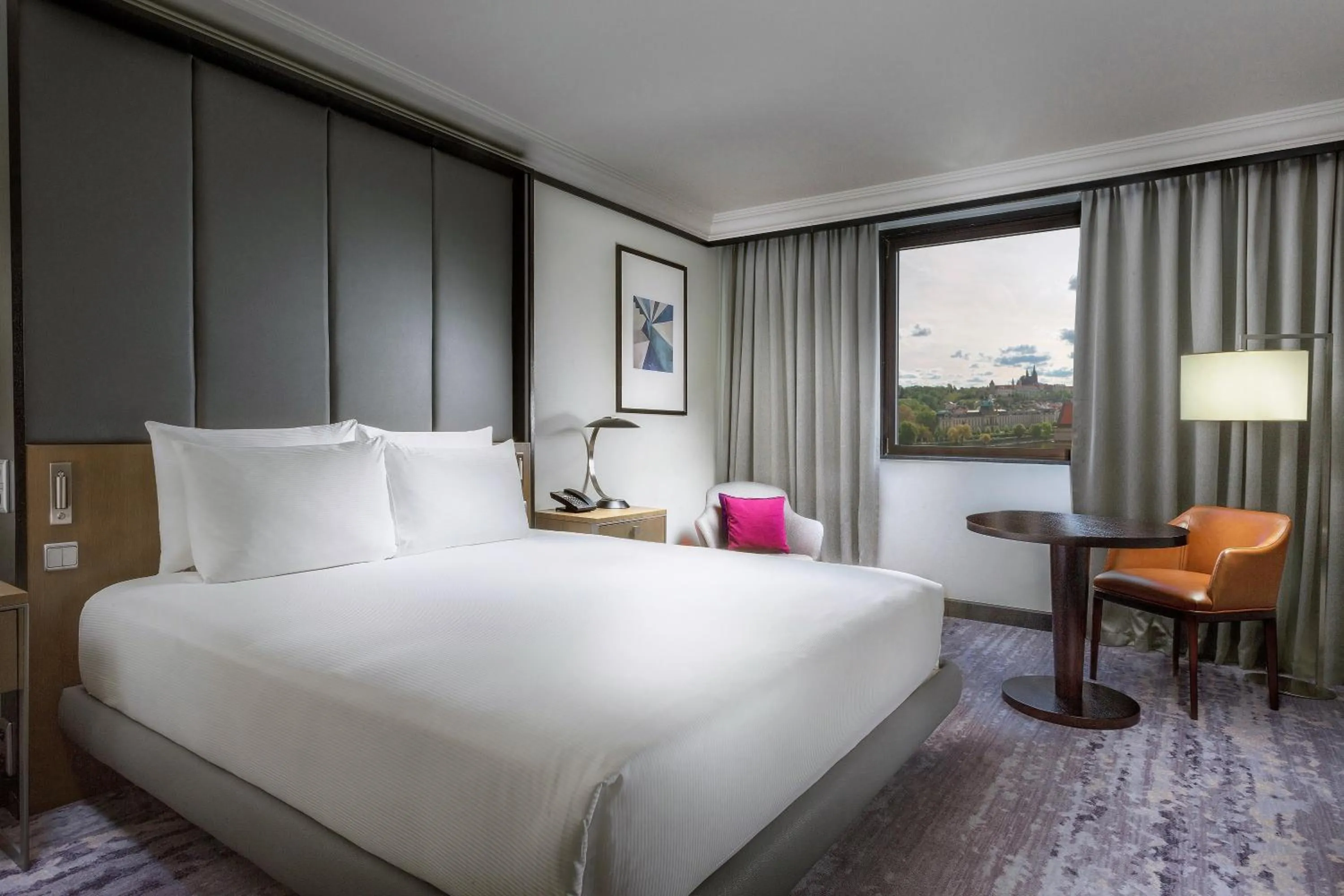 Queen Room in Hilton Prague Hotel