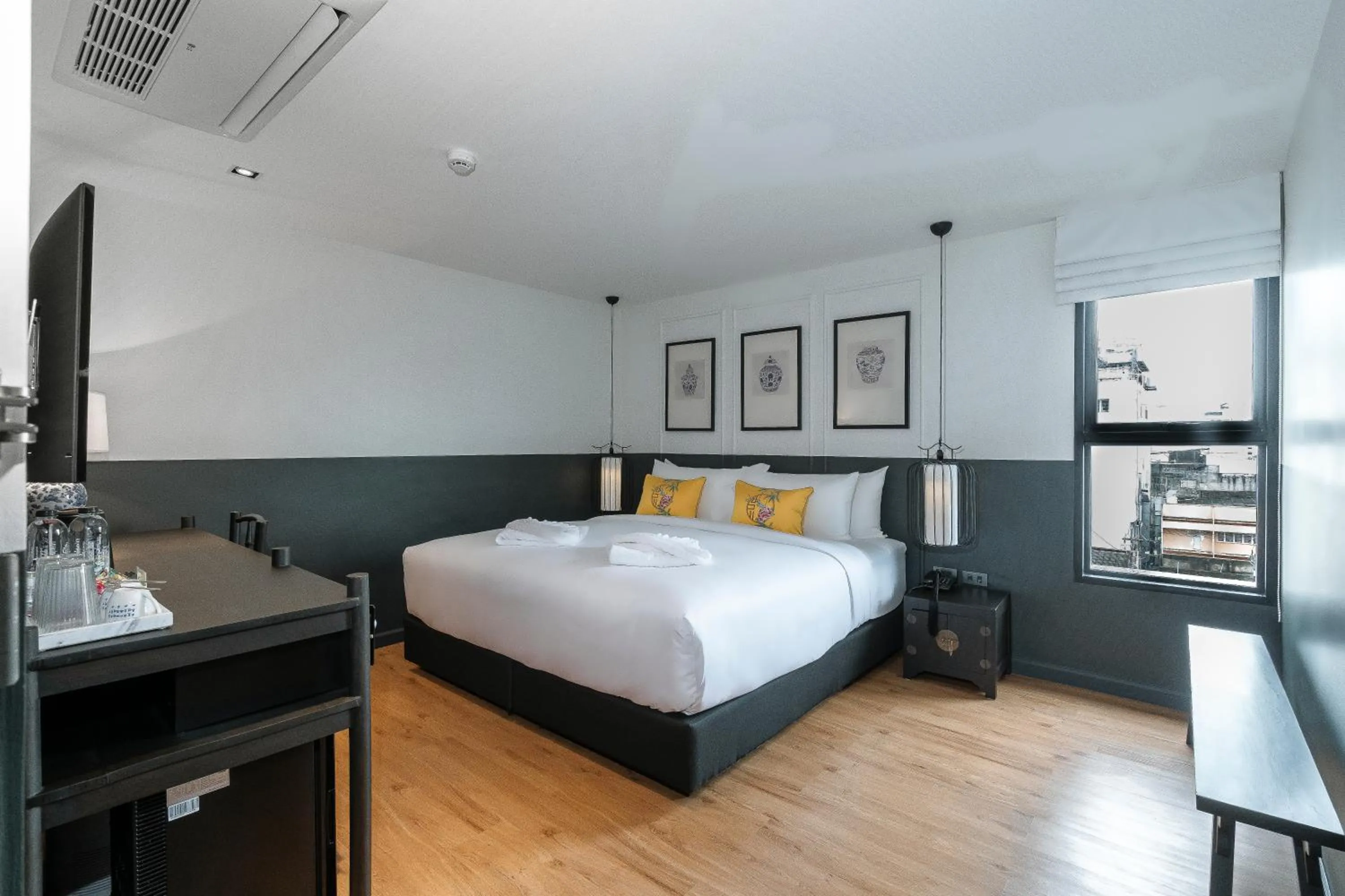 Deluxe Double Room in The Lantern Hatyai Hotel