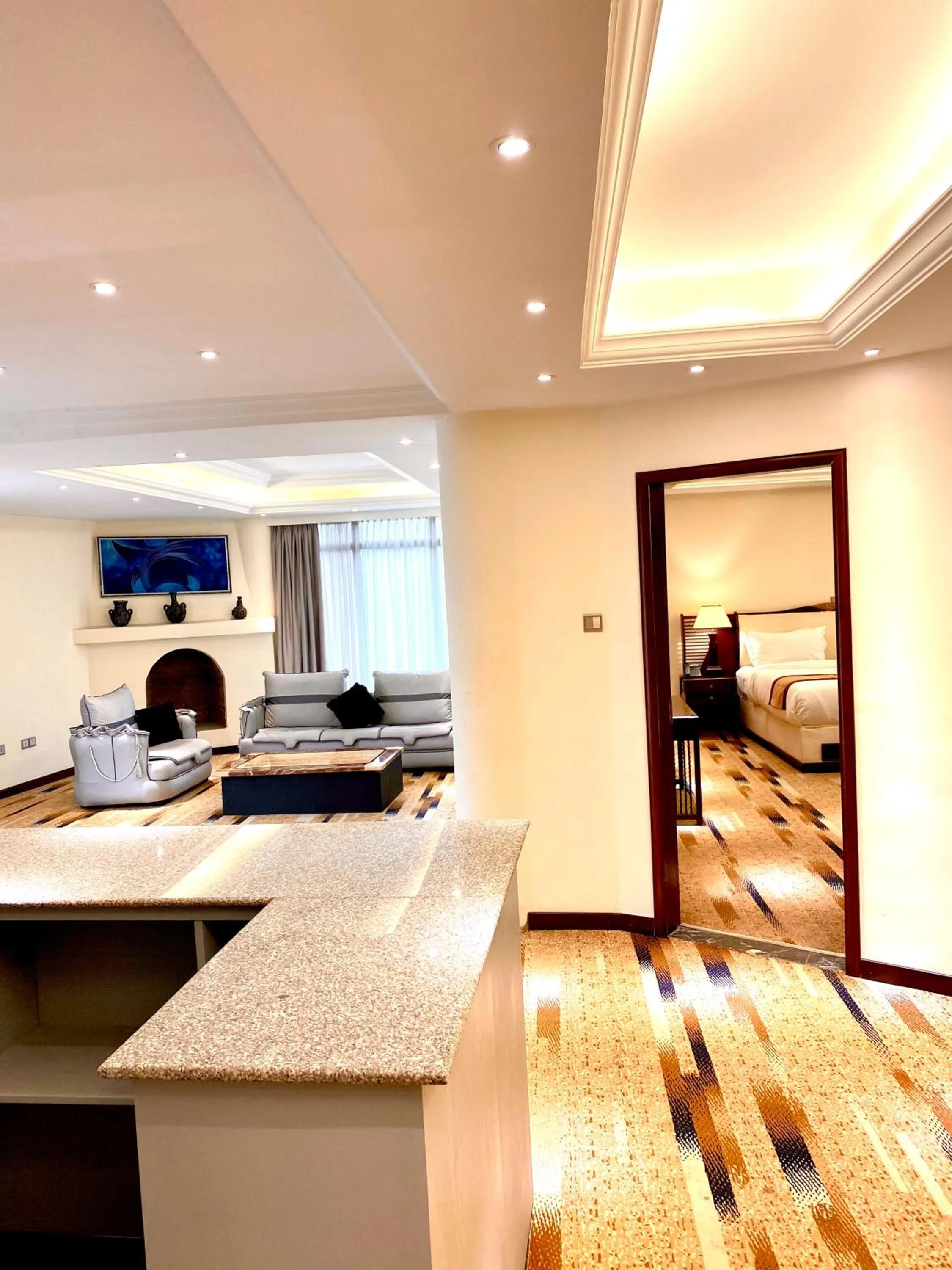 Two-Bedroom Apartment in De Leopol Hotel