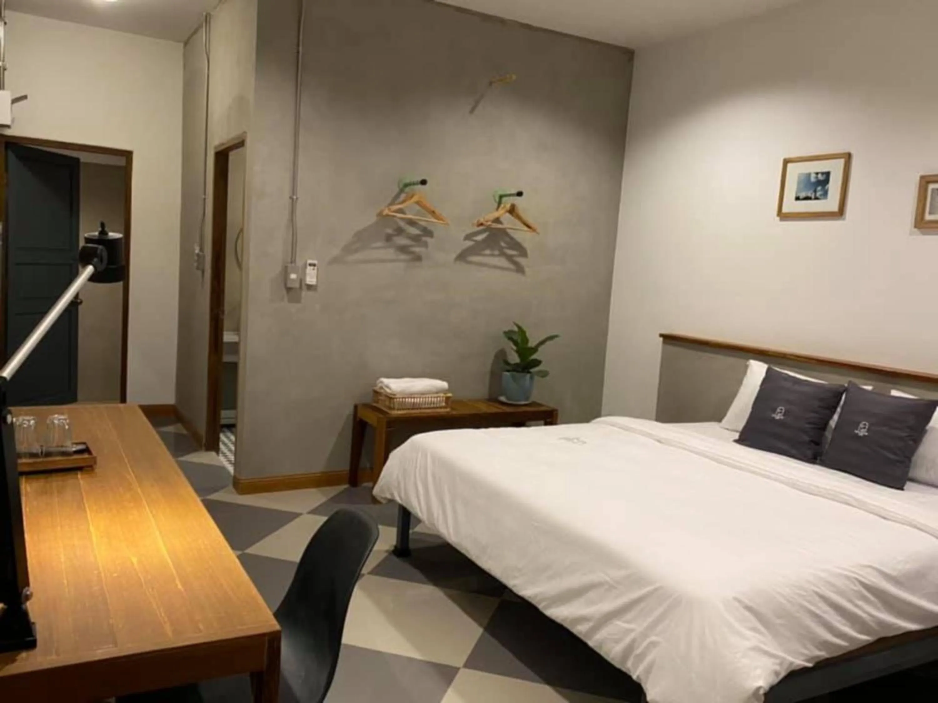 Superior Double Room in Baan Chiang Bed Lampang