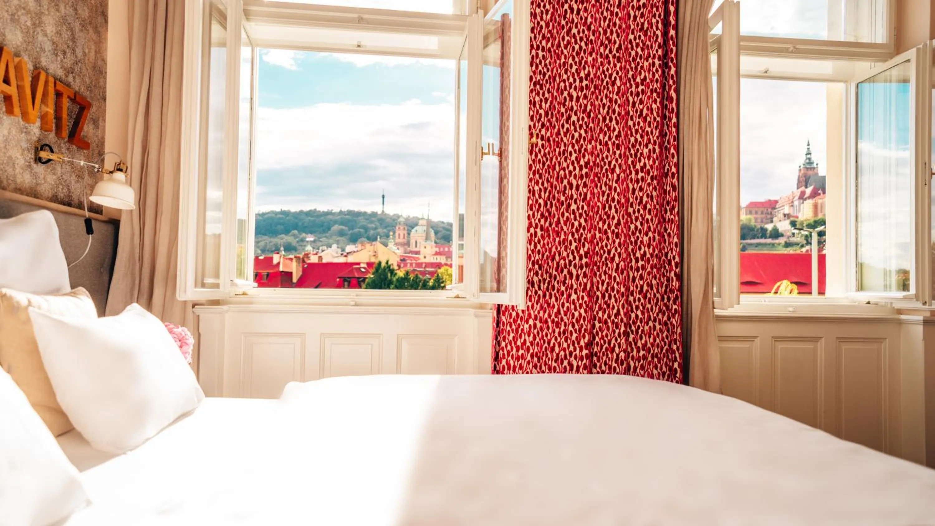 Deluxe Double or Twin Room with Prague Castle View in Boutique Hotel Klarov