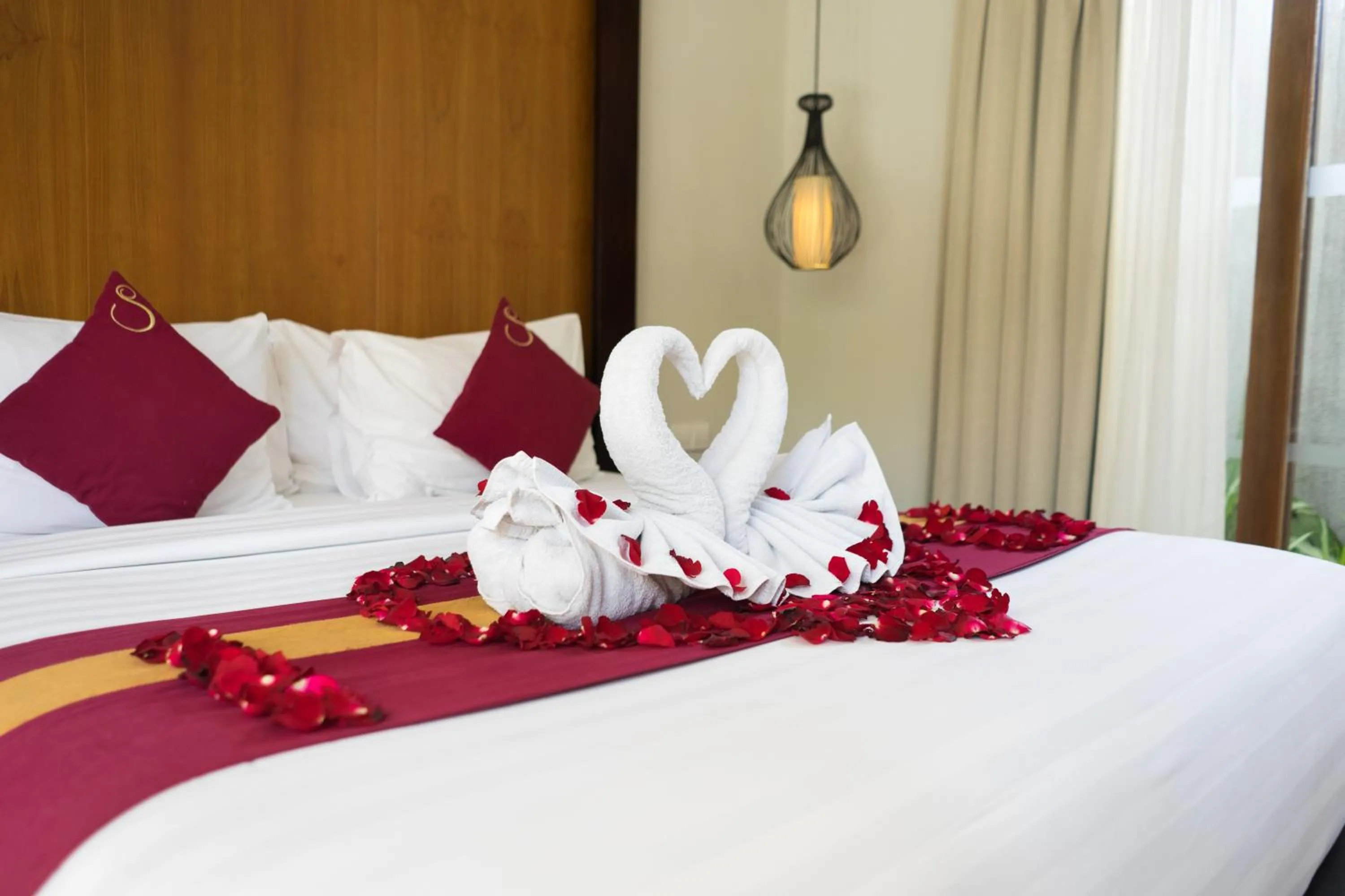 Special Offer - Honeymoon Package at One-Bedroom Pool Villa in Samaja Villas Seminyak