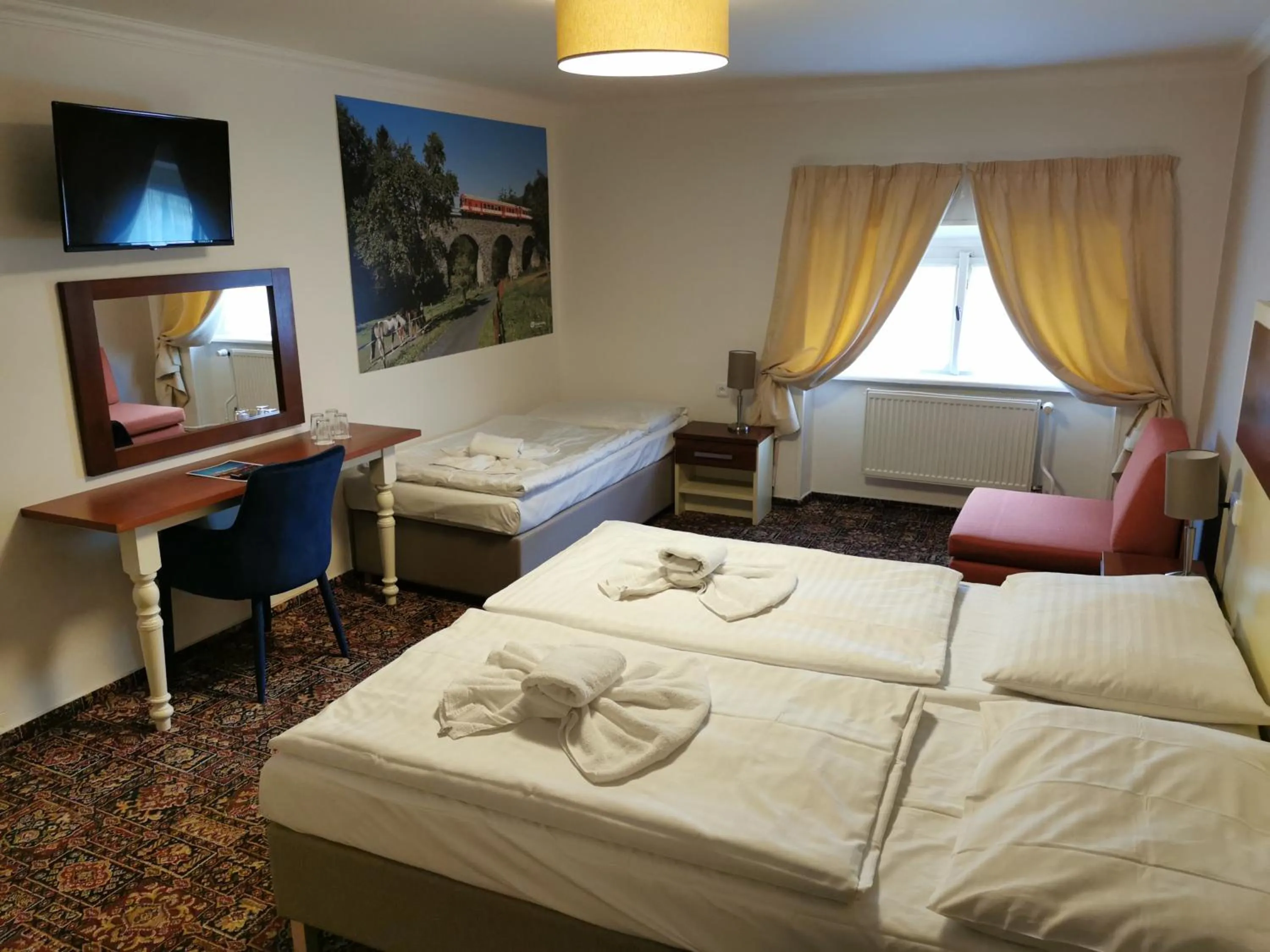 Triple Room with Extra Bed in City-Inn