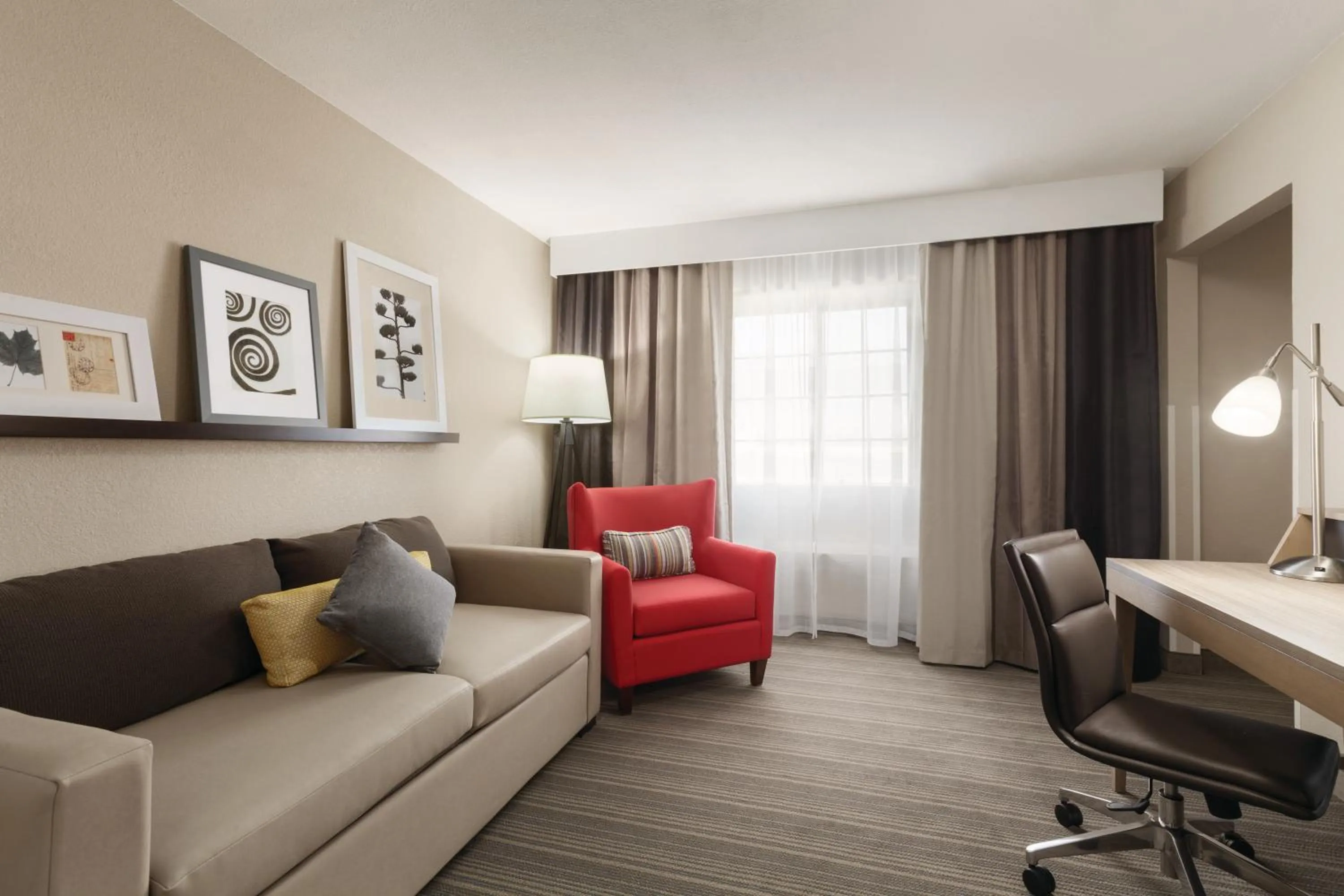 One-Bedroom King Suite - Non-Smoking in Country Inn & Suites by Radisson, Bakersfield, CA