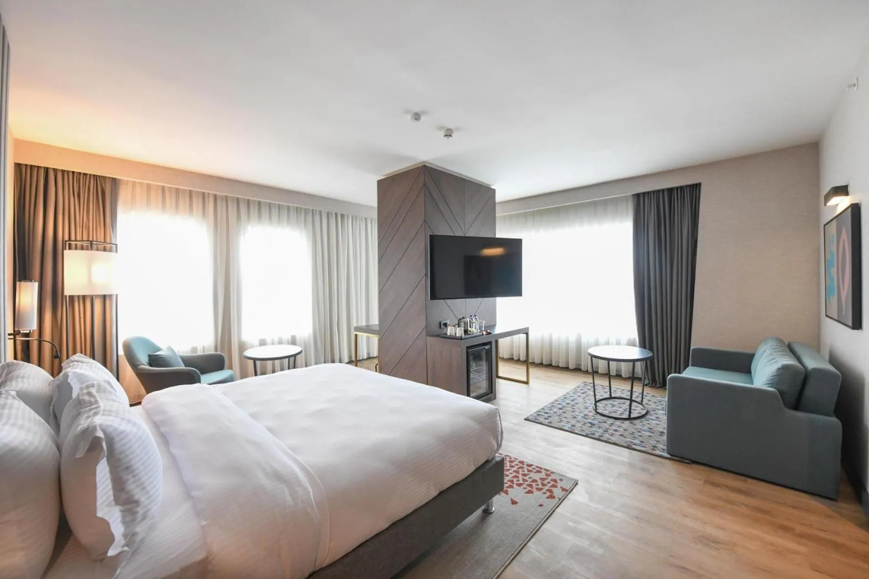Junior King Suite - Non-Smoking in Crowne Plaza Ankara by IHG
