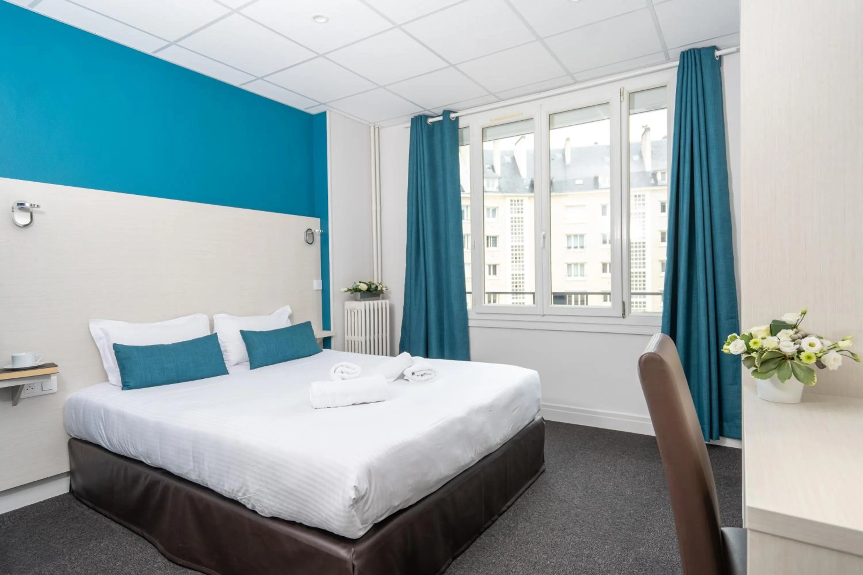 Comfort Double Room in Logis Hotel Du Chateau