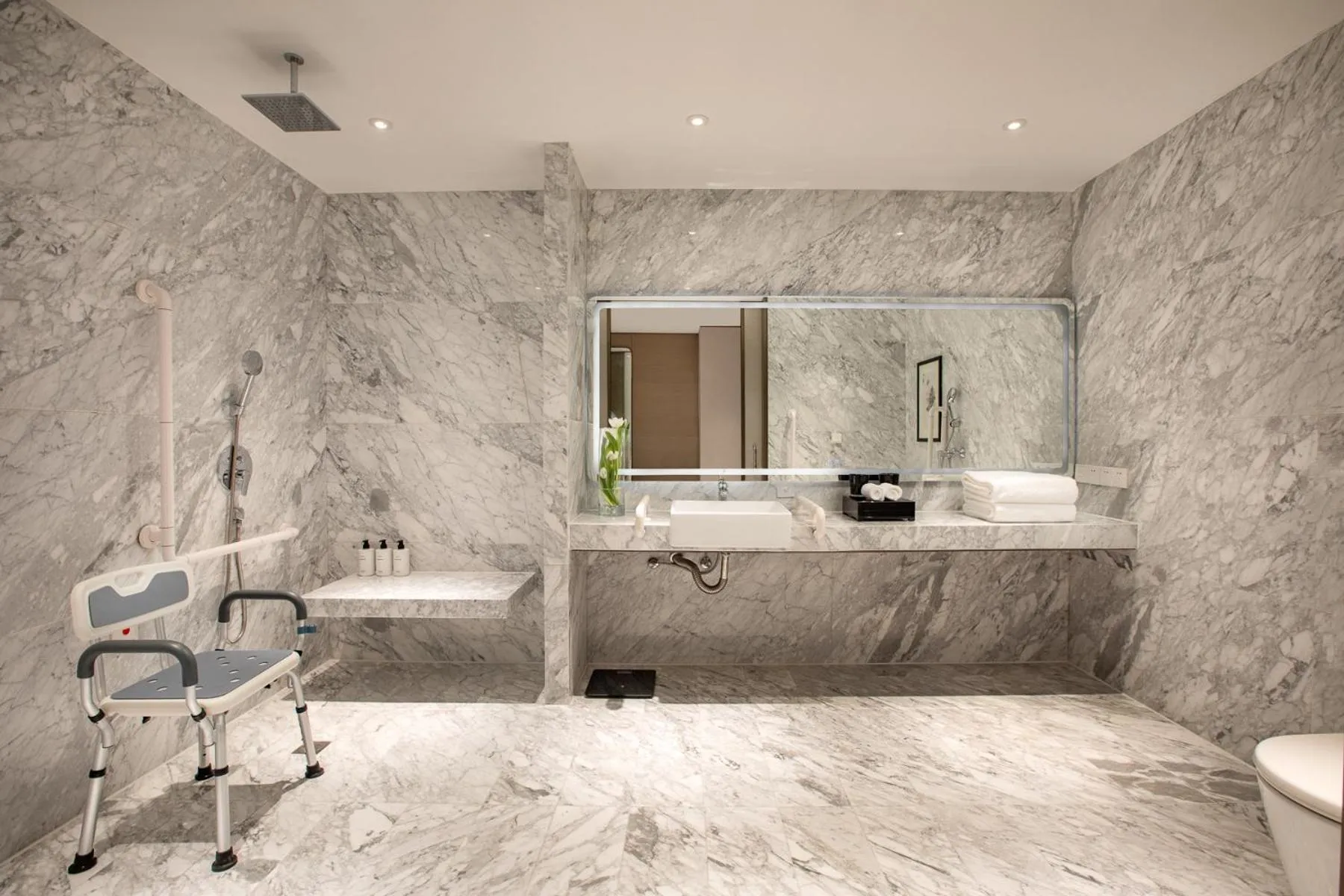 Classic Room in InterContinental Beijing Beichen, an IHG Hotel