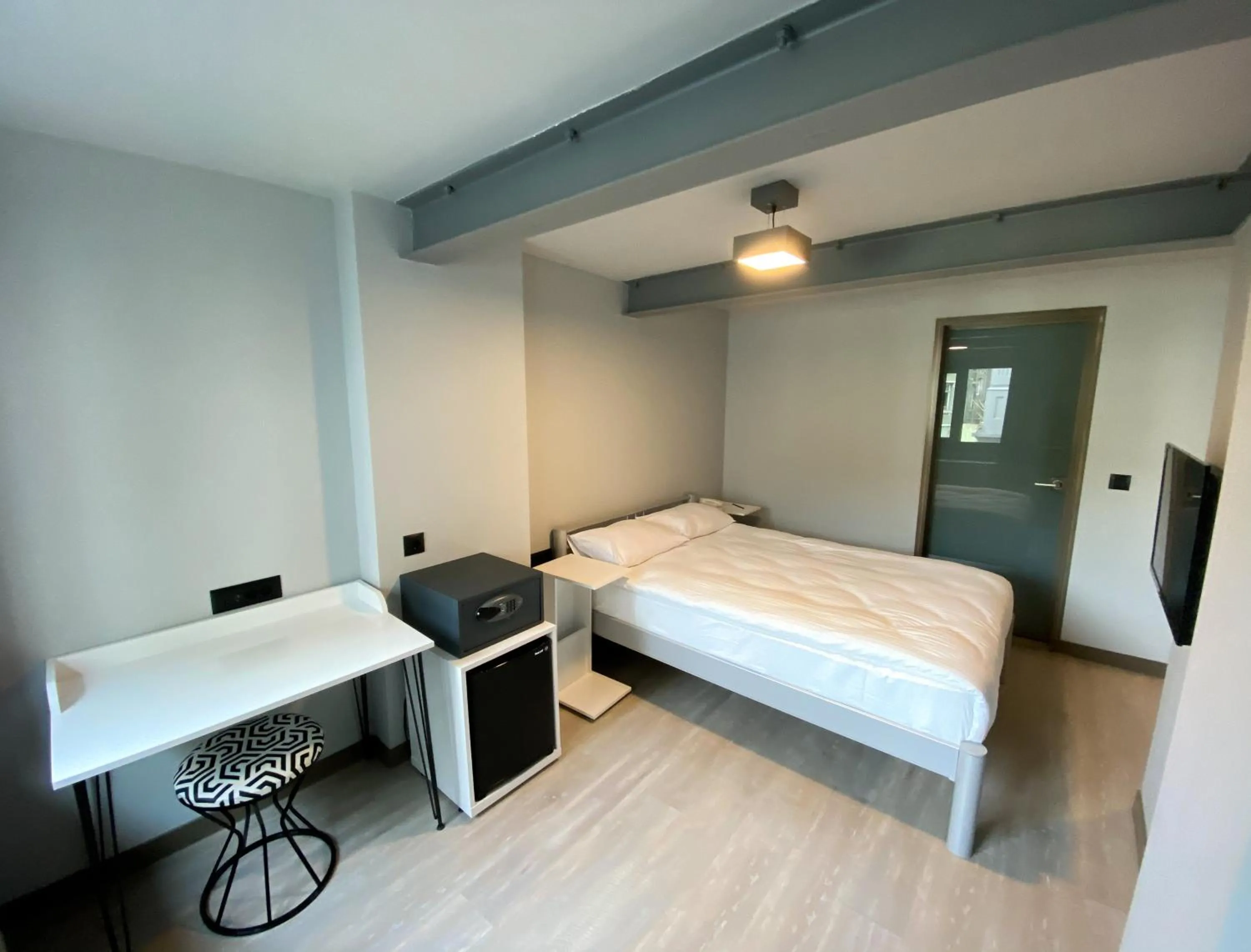 Standard Double Room in Eresin Hotels Express
