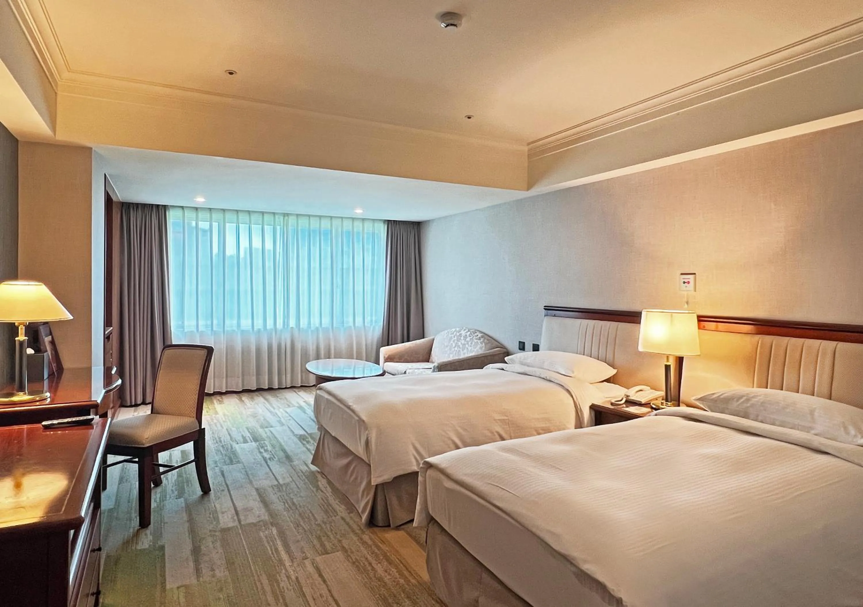 Twin Room - Disability Access in Evergreen Laurel Hotel - Taichung