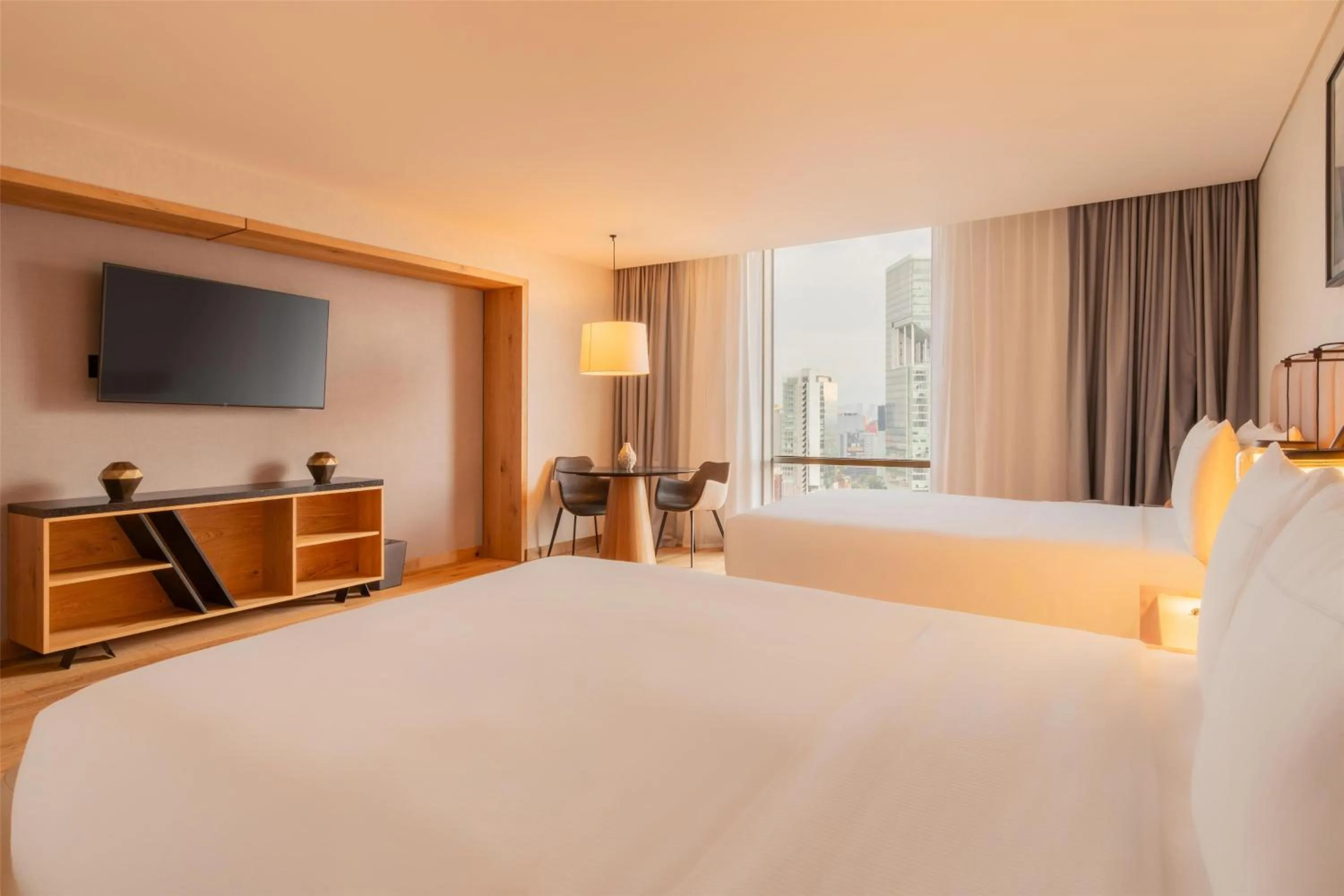 Executive Double Room with Two Double Beds - single occupancy in Hilton Mexico City Reforma