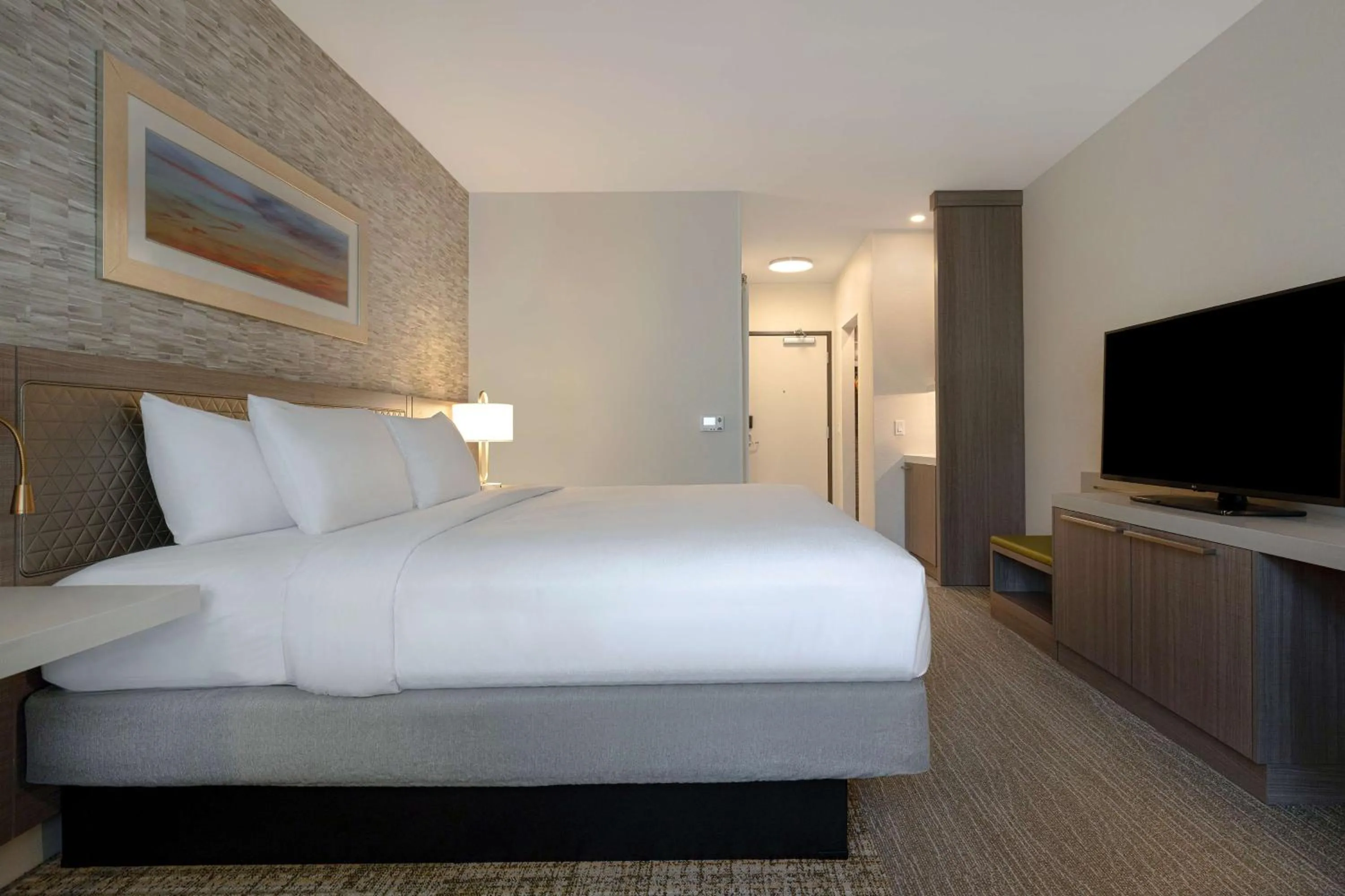 King Room with Scenic View in Hilton Garden Inn Temecula