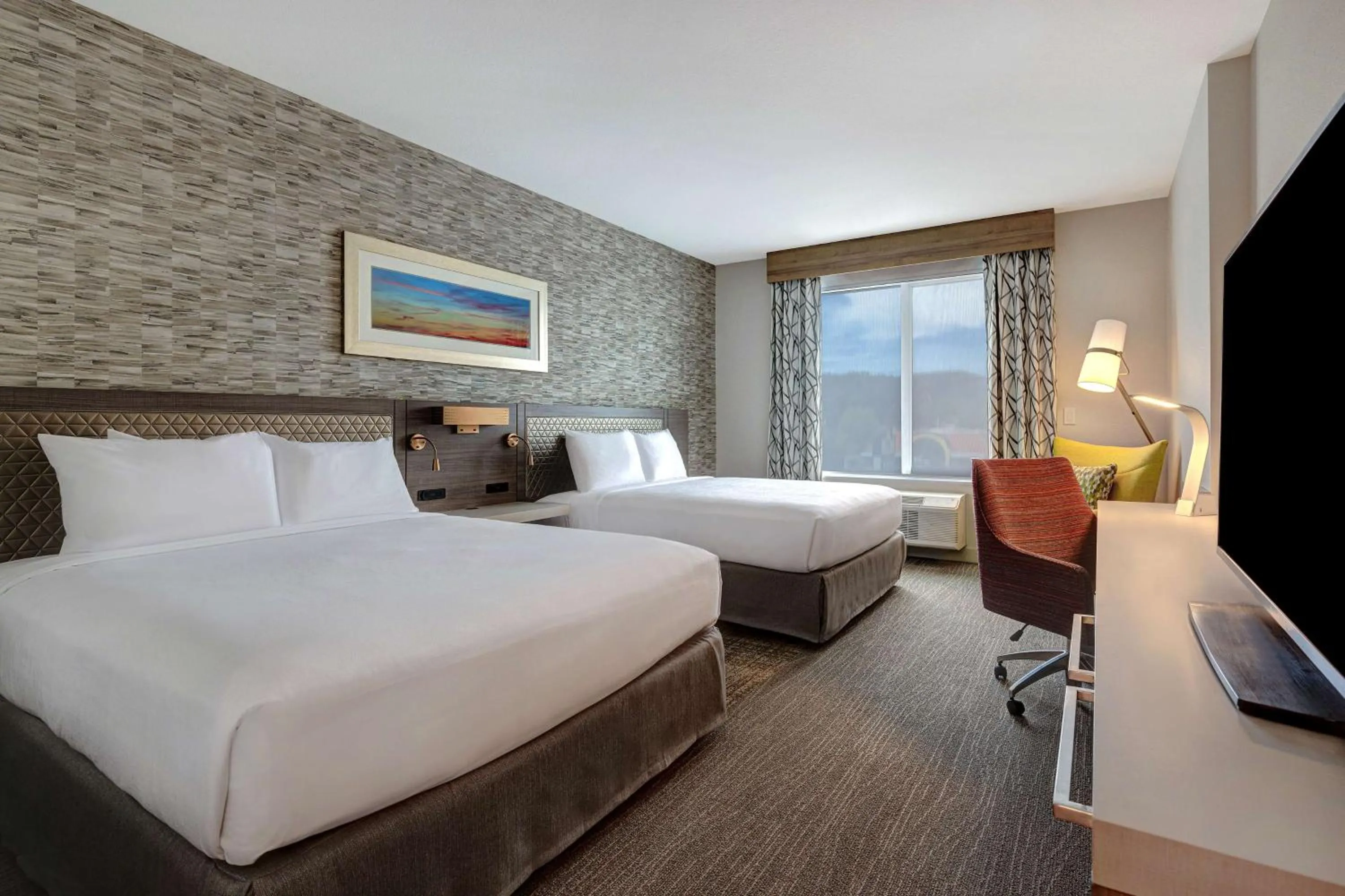 Queen Room with Two Queen Beds in Hilton Garden Inn Temecula