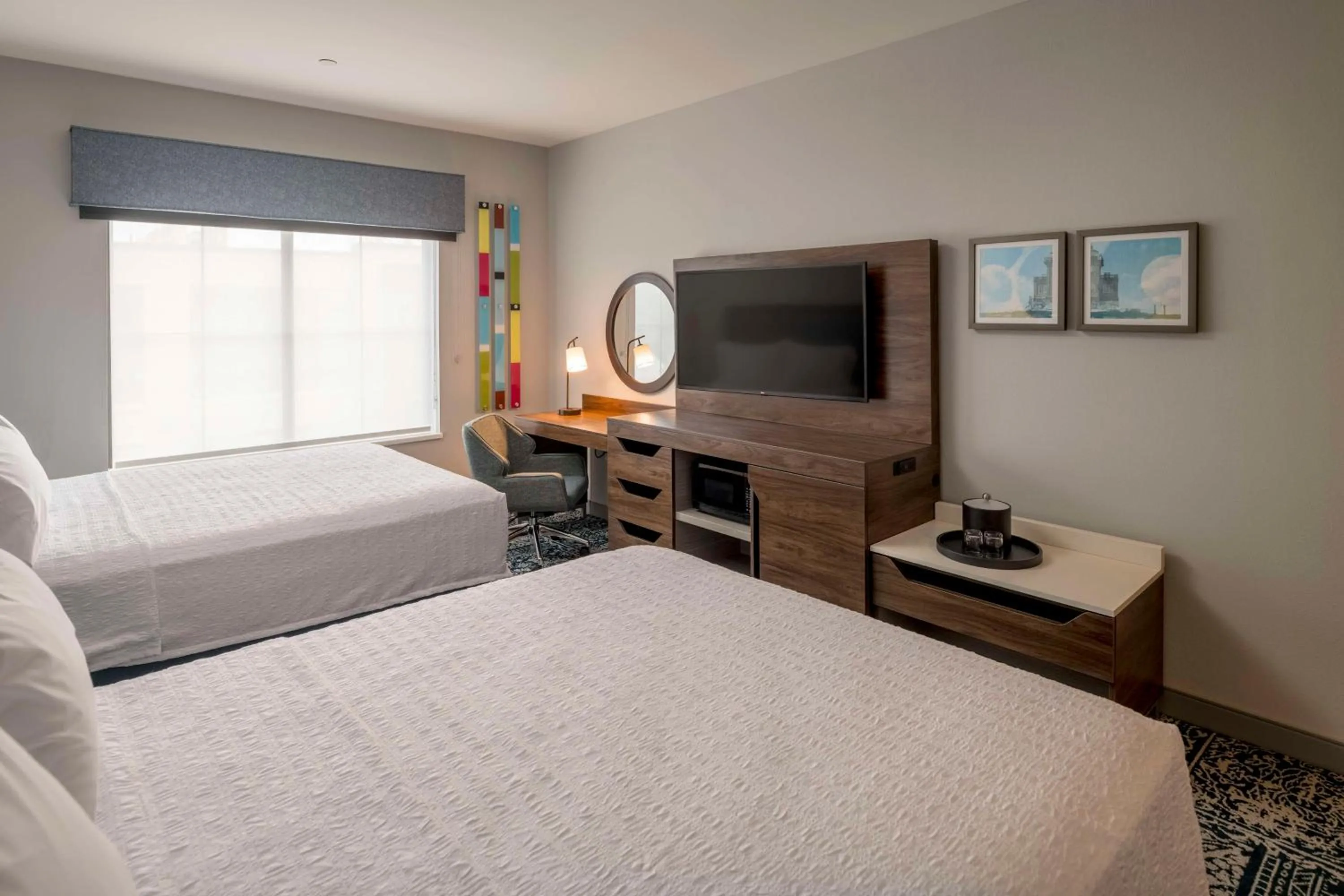 Queen Room with Two Queen Beds in Hampton Inn & Suites Huntington Downtown, Ny