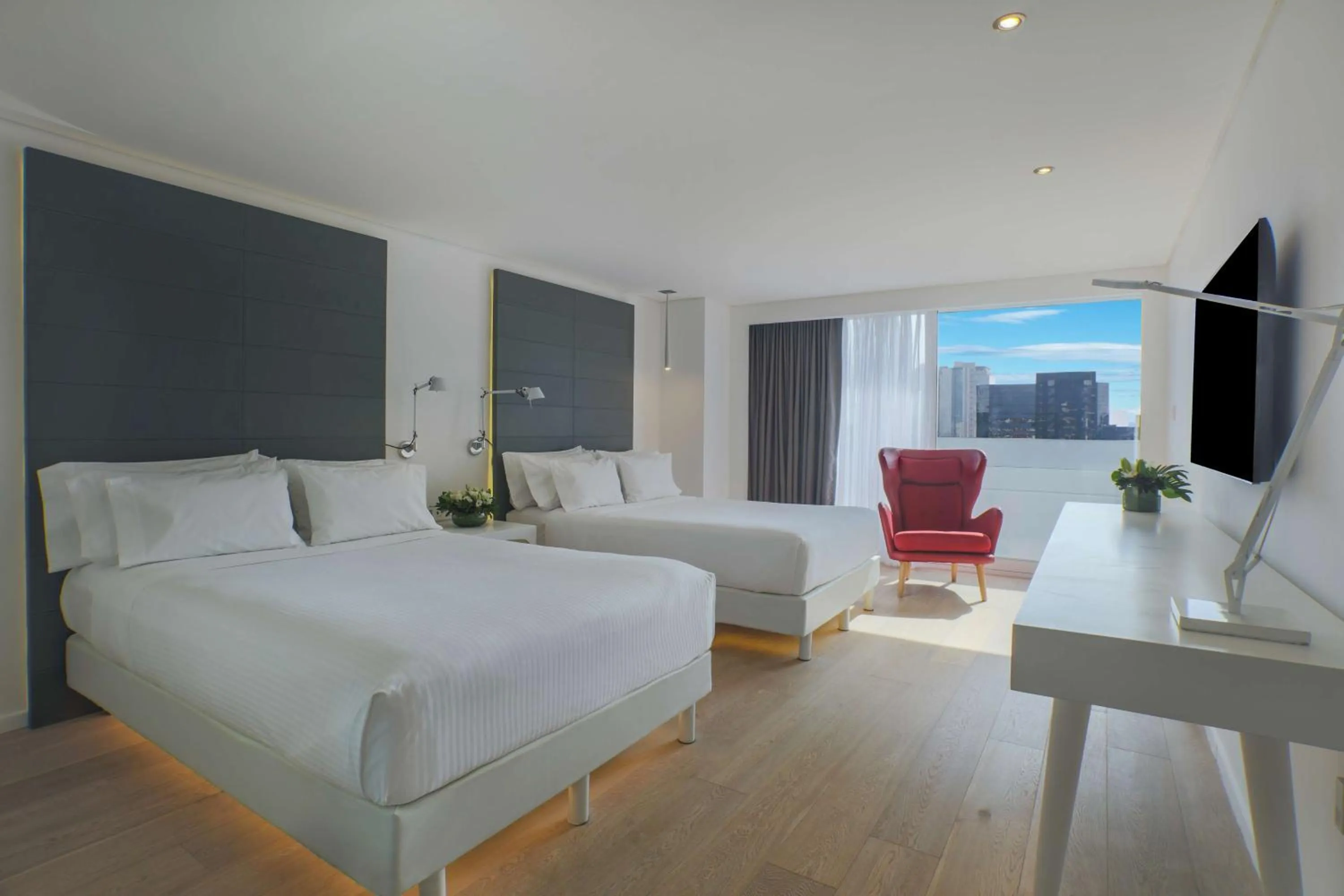 Family Room with Balcony - 2 Double Beds in NH Collection Mexico City Reforma