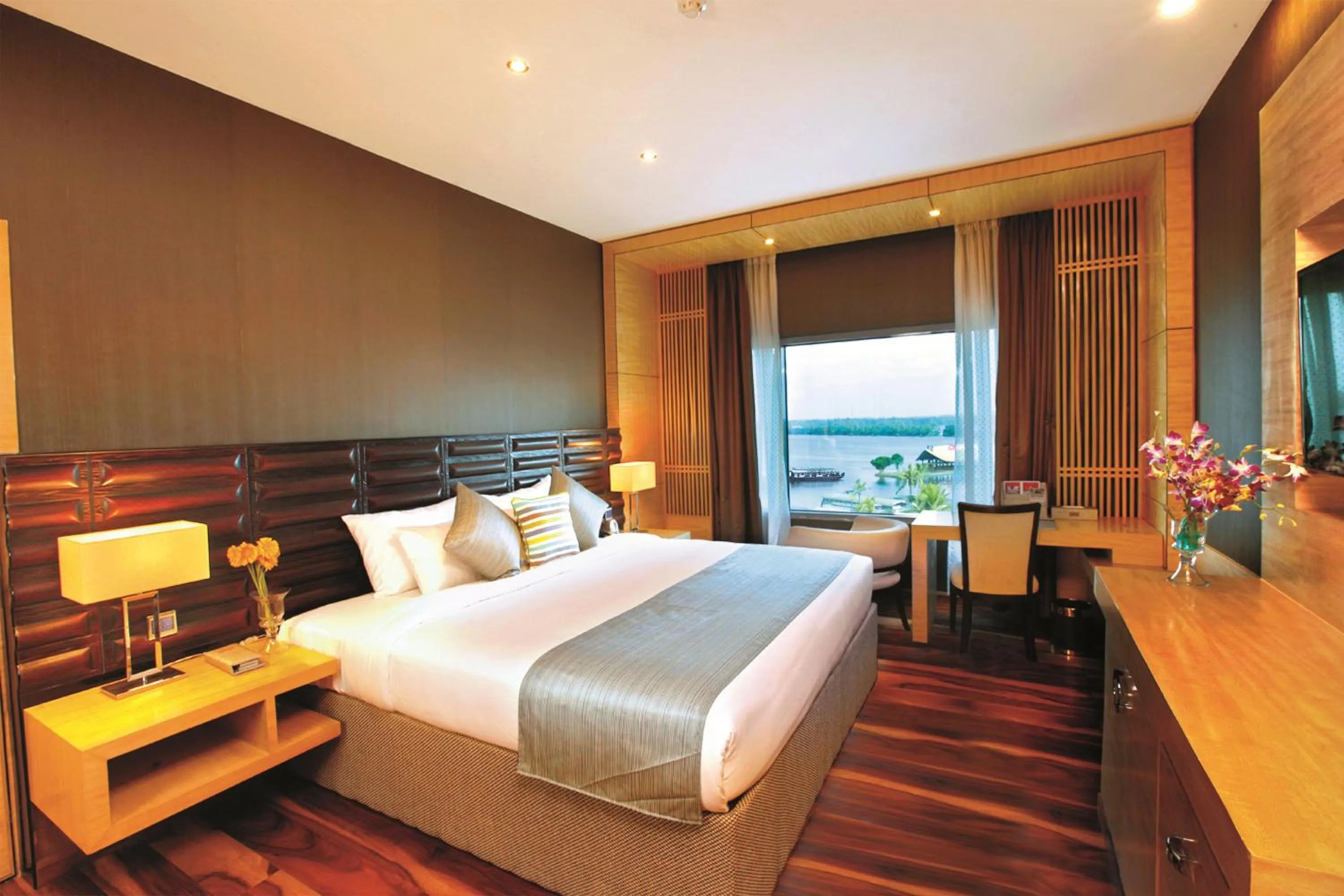 Premium King Room with Lake View - Non-Smoking in Ramada by Wyndham Alleppey