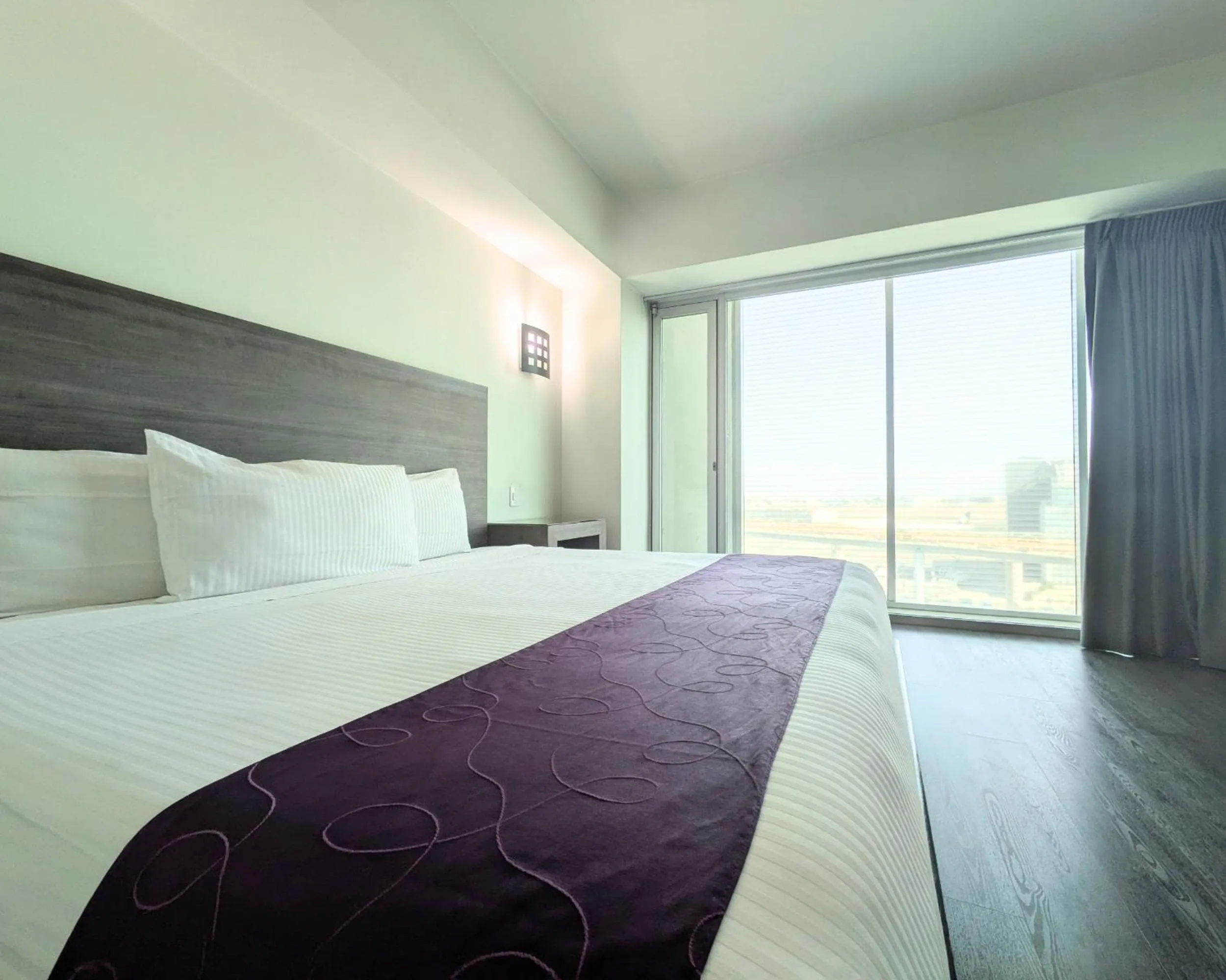 King Room with Street View in We Hotel Aeropuerto