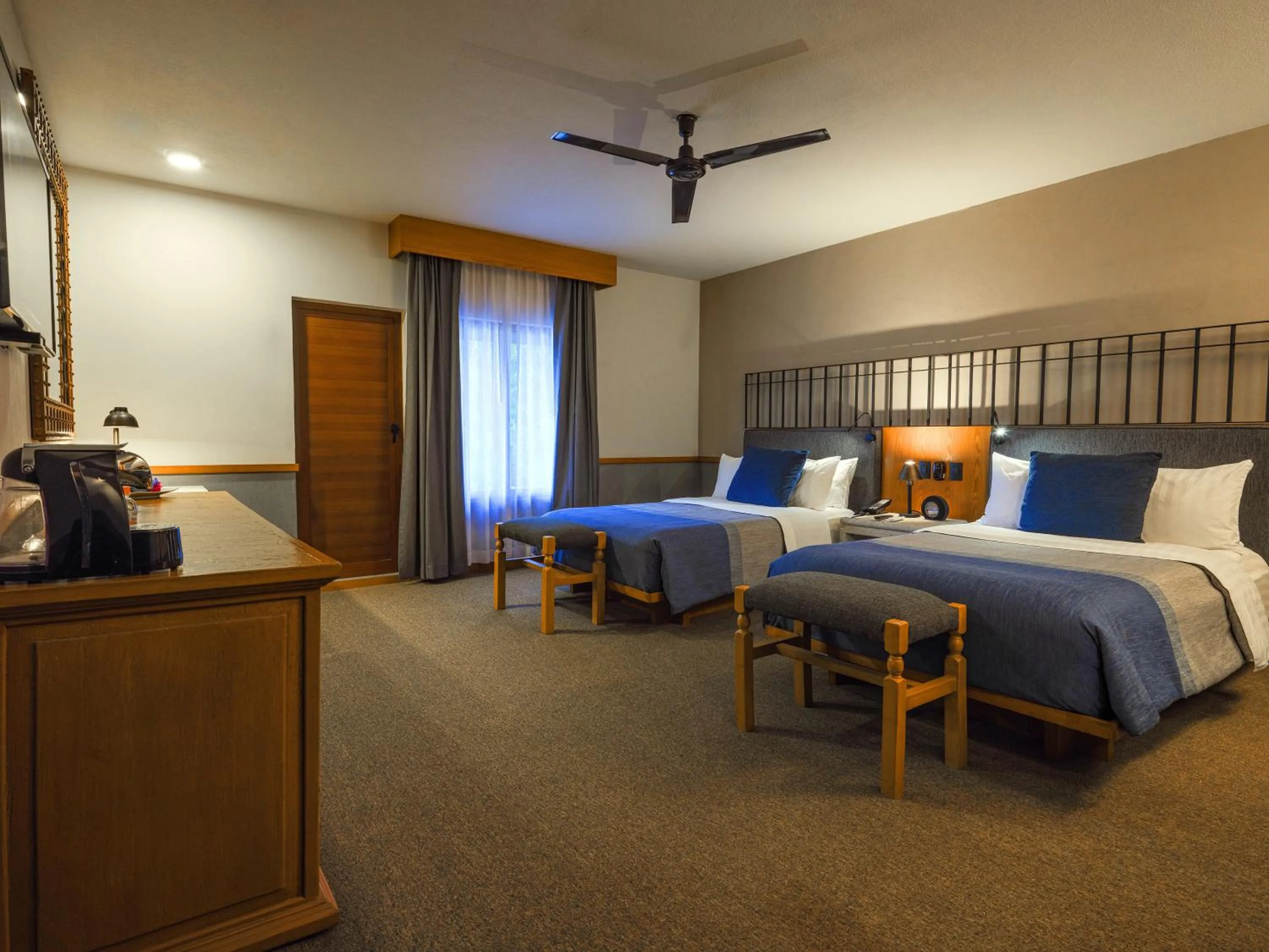 Terrace Two Beds in Hacienda Jurica by Brisas