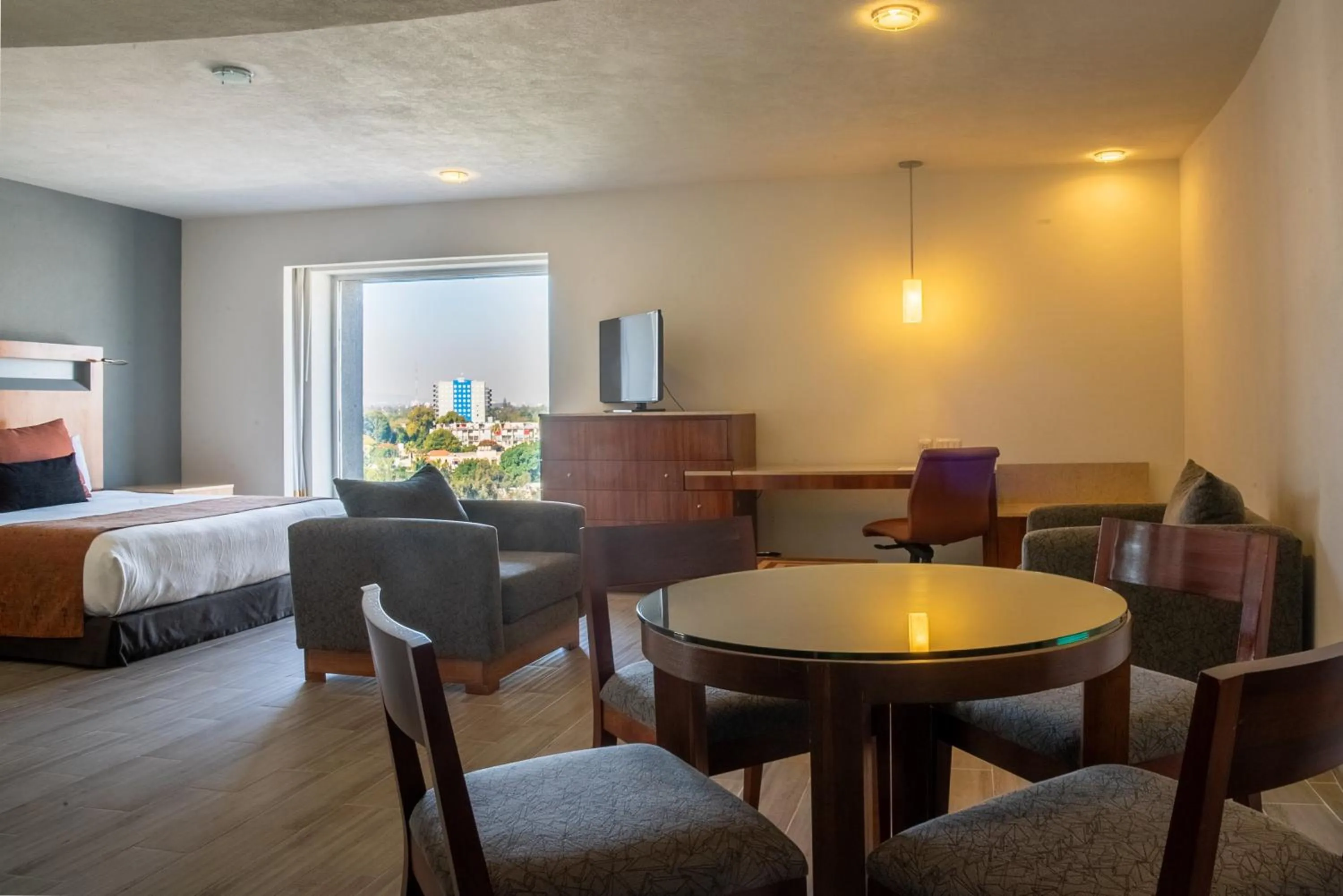 Junior Suite in Real Inn Guadalajara Expo