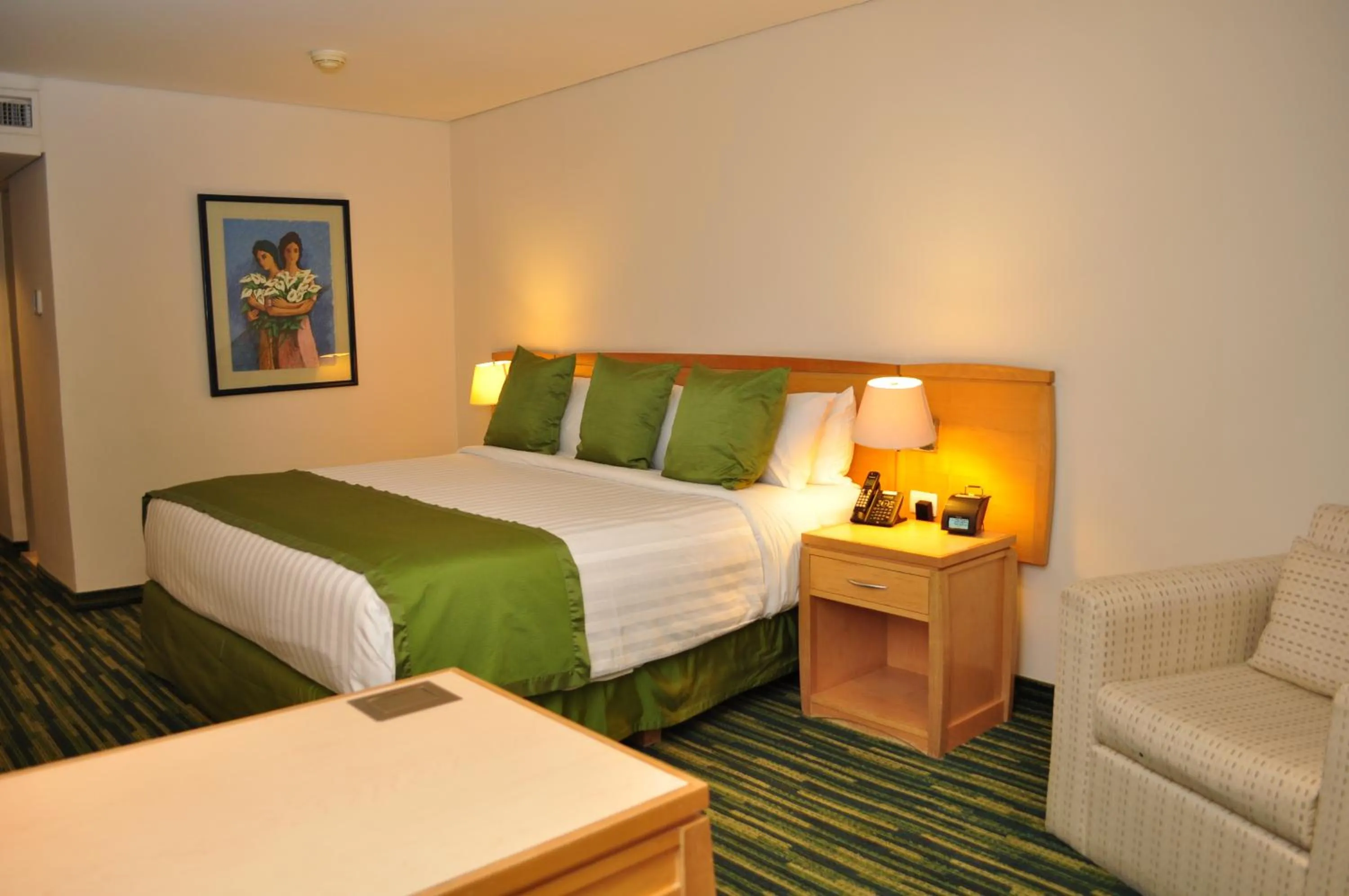 Executive Room with Two Double Beds in Radisson Paraiso Hotel Mexico City