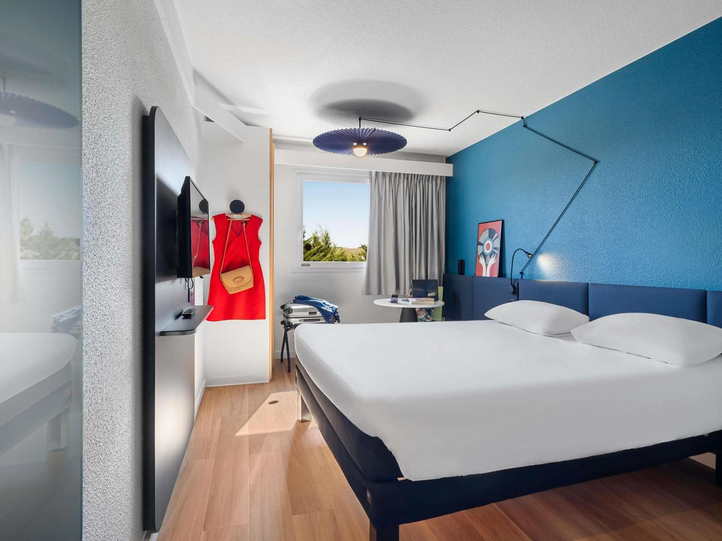 Superior Double Room in ibis Auch