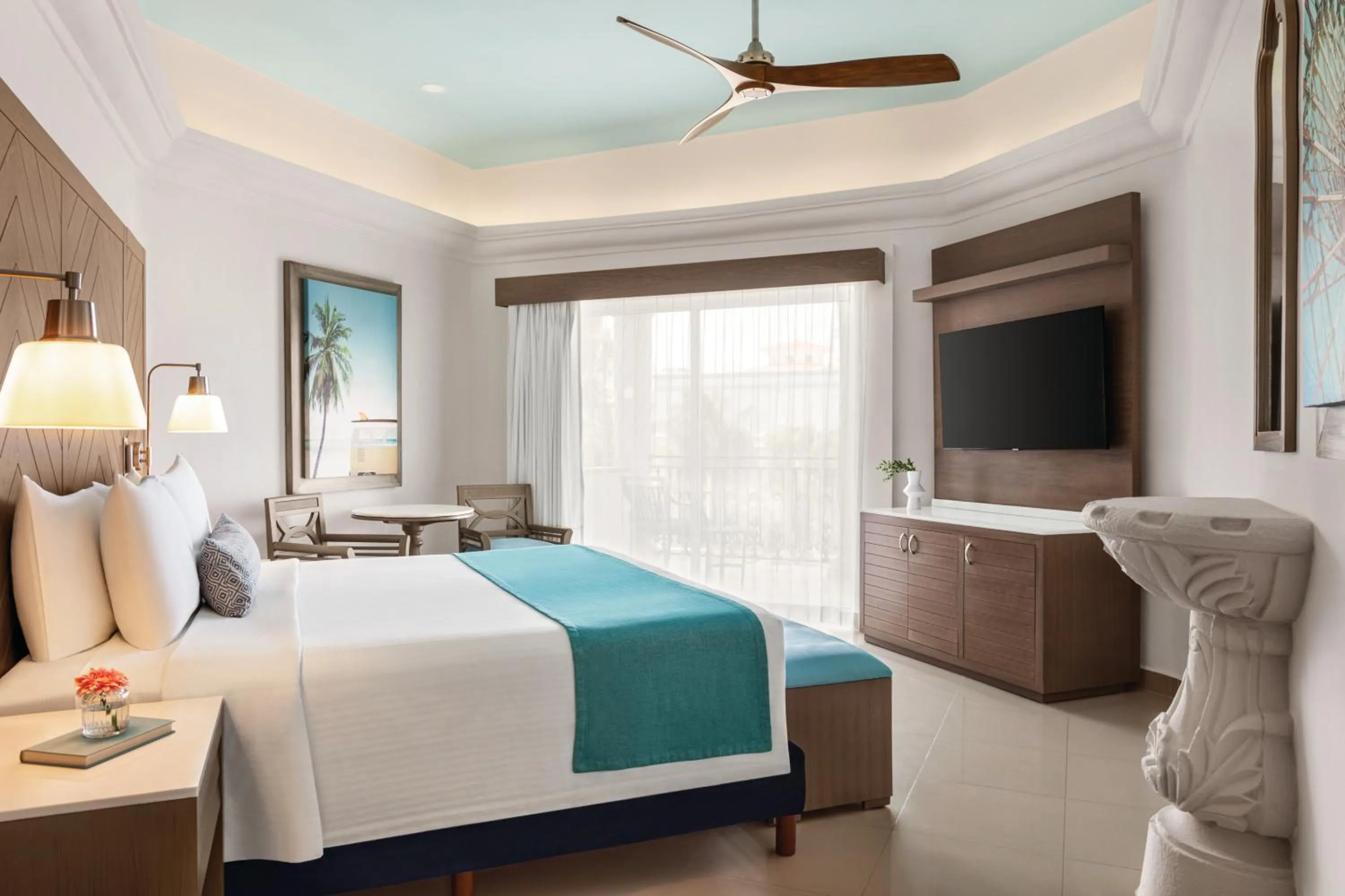 Junior Suite 1 King Bed - single occupancy in Wyndham Alltra Playa del Carmen Adults Only All Inclusive
