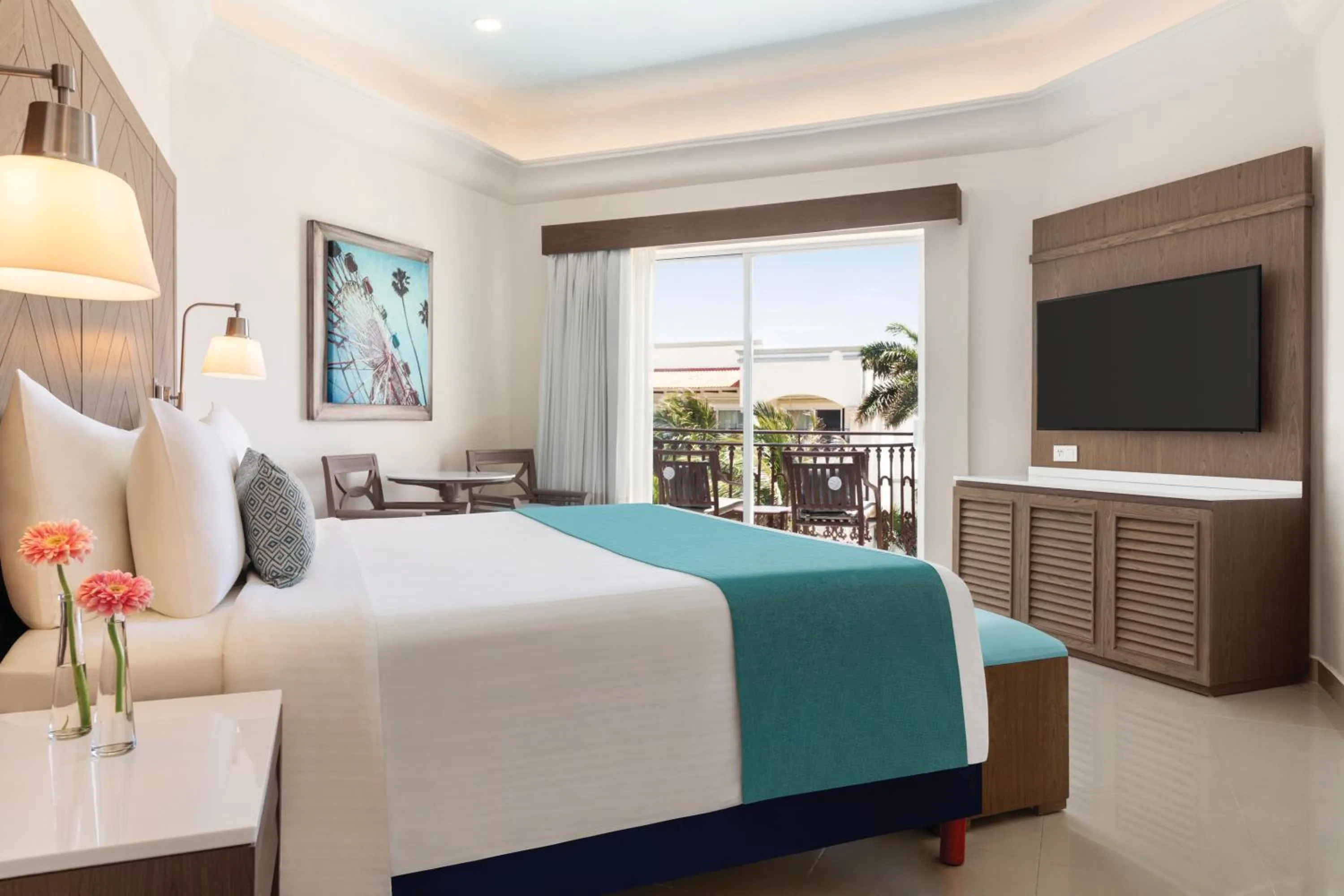 Junior Suite 1 King Bed, Oceanview  - single occupancy in Wyndham Alltra Playa del Carmen Adults Only All Inclusive