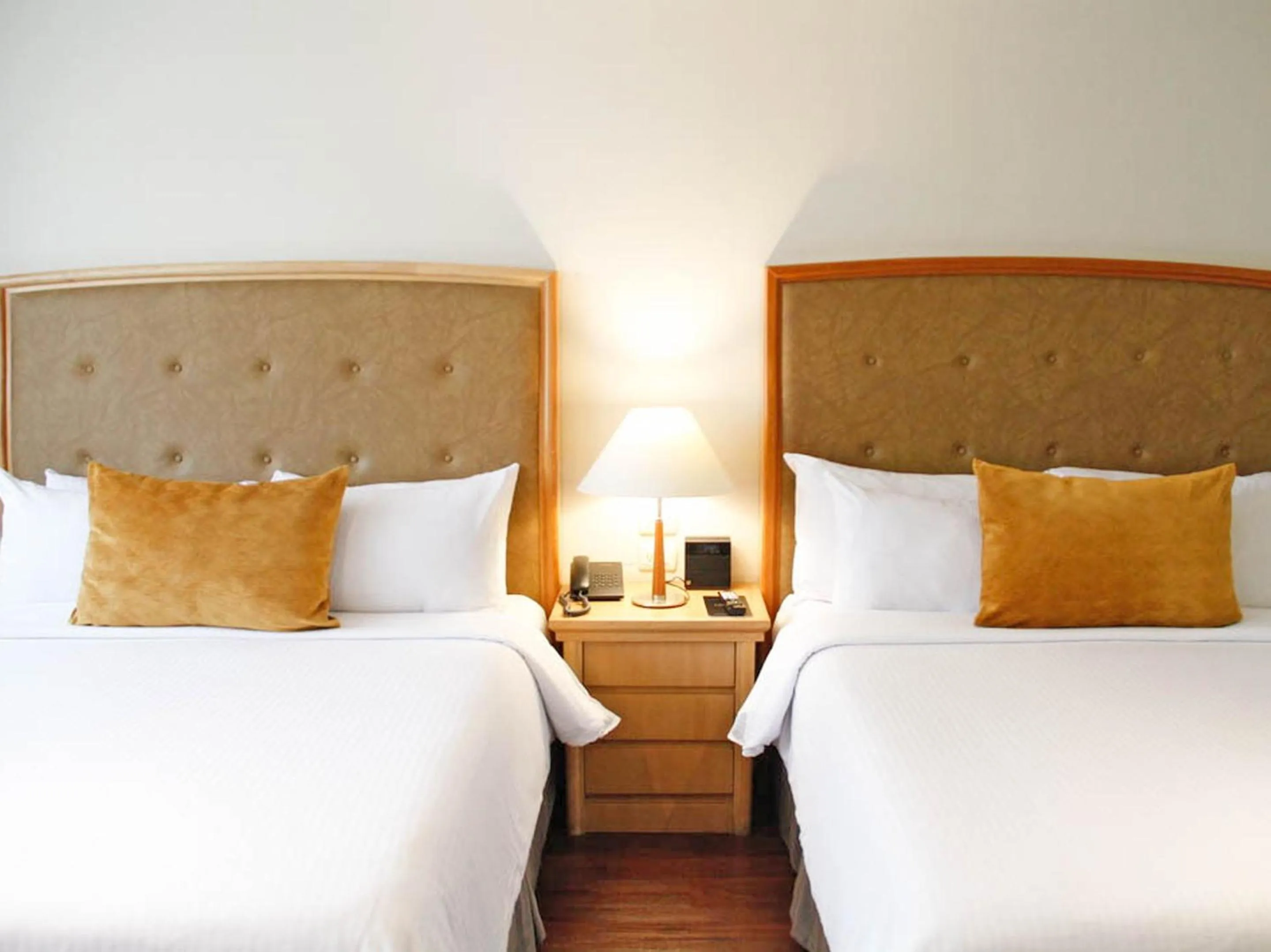 Queen Room with Two Queen Beds in Hotel Riazor Aeropuerto