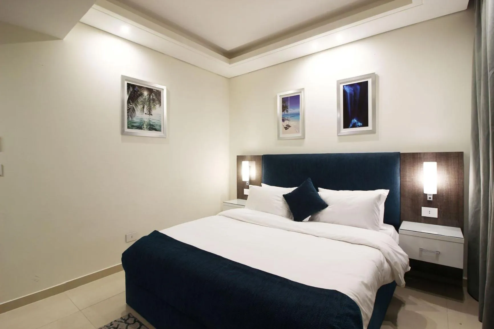 Two-Bedroom Suite in Palm Ville Suites