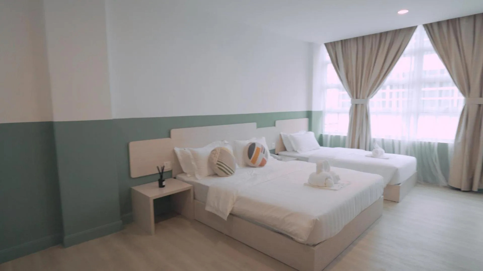 Deluxe Family-3 Room in All Are Welcome Lawas Boutique Hotel