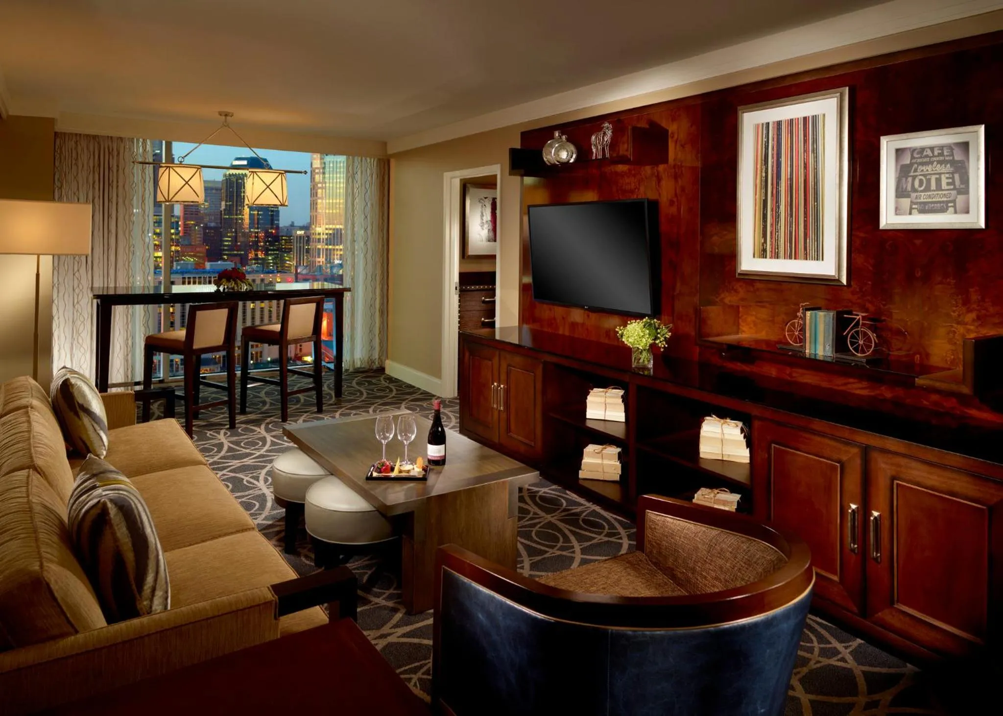 One Bedroom Suite - 1 King Bed in Omni Nashville Hotel