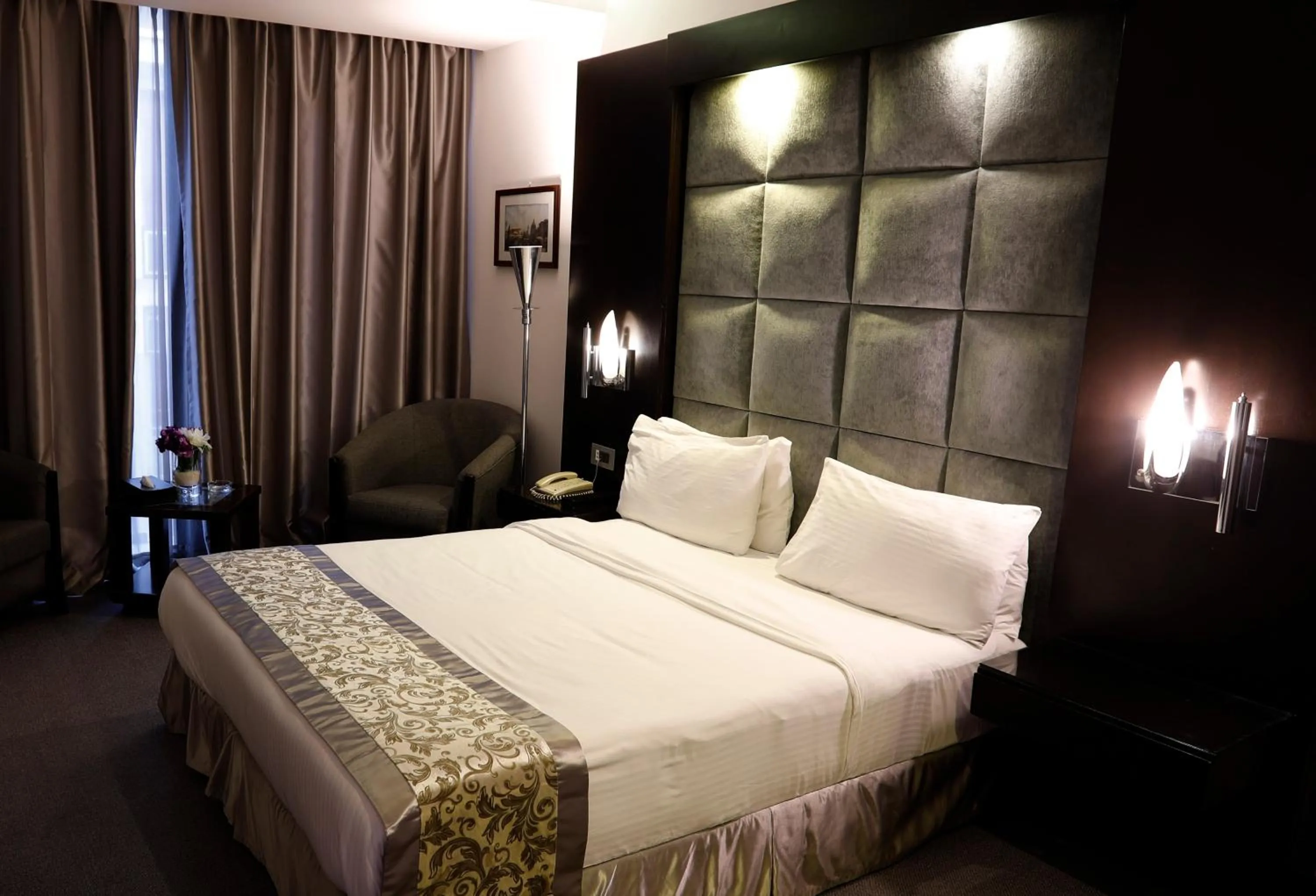 Deluxe Double Room in WH Hotel
