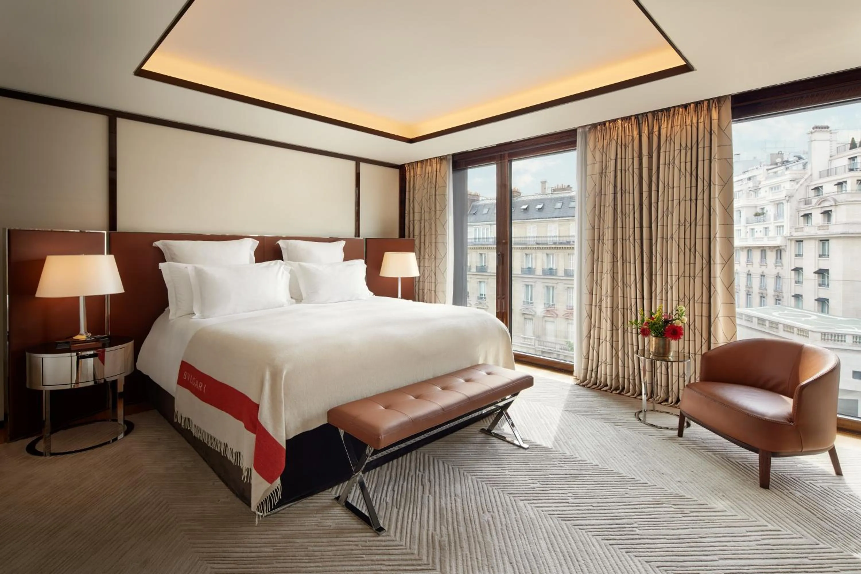 Deluxe Suite in Bvlgari Hotel Paris