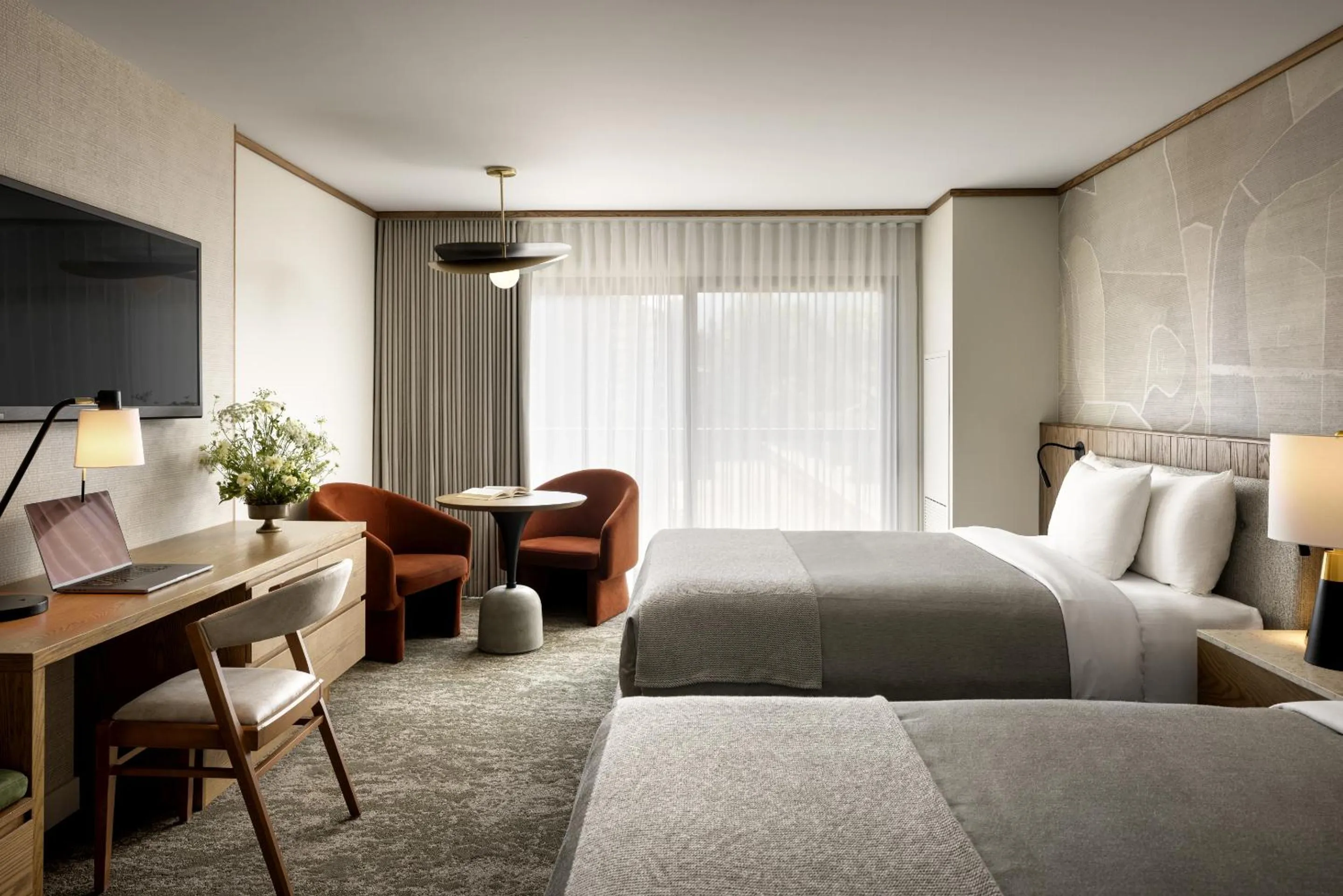 Superior Queen Room with Two Queen Beds in Banff Park Lodge
