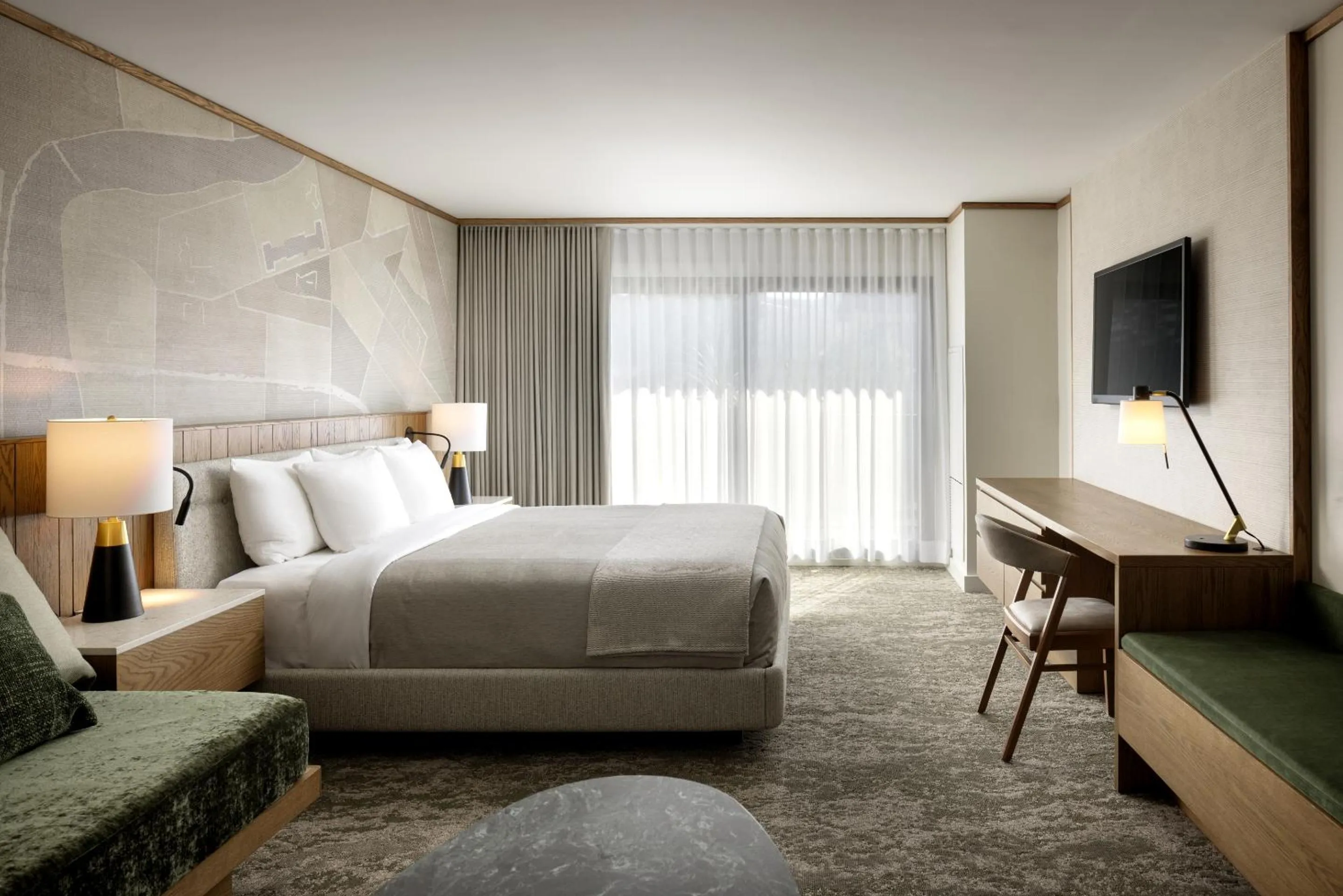 Superior King Room with Day Bed in Banff Park Lodge