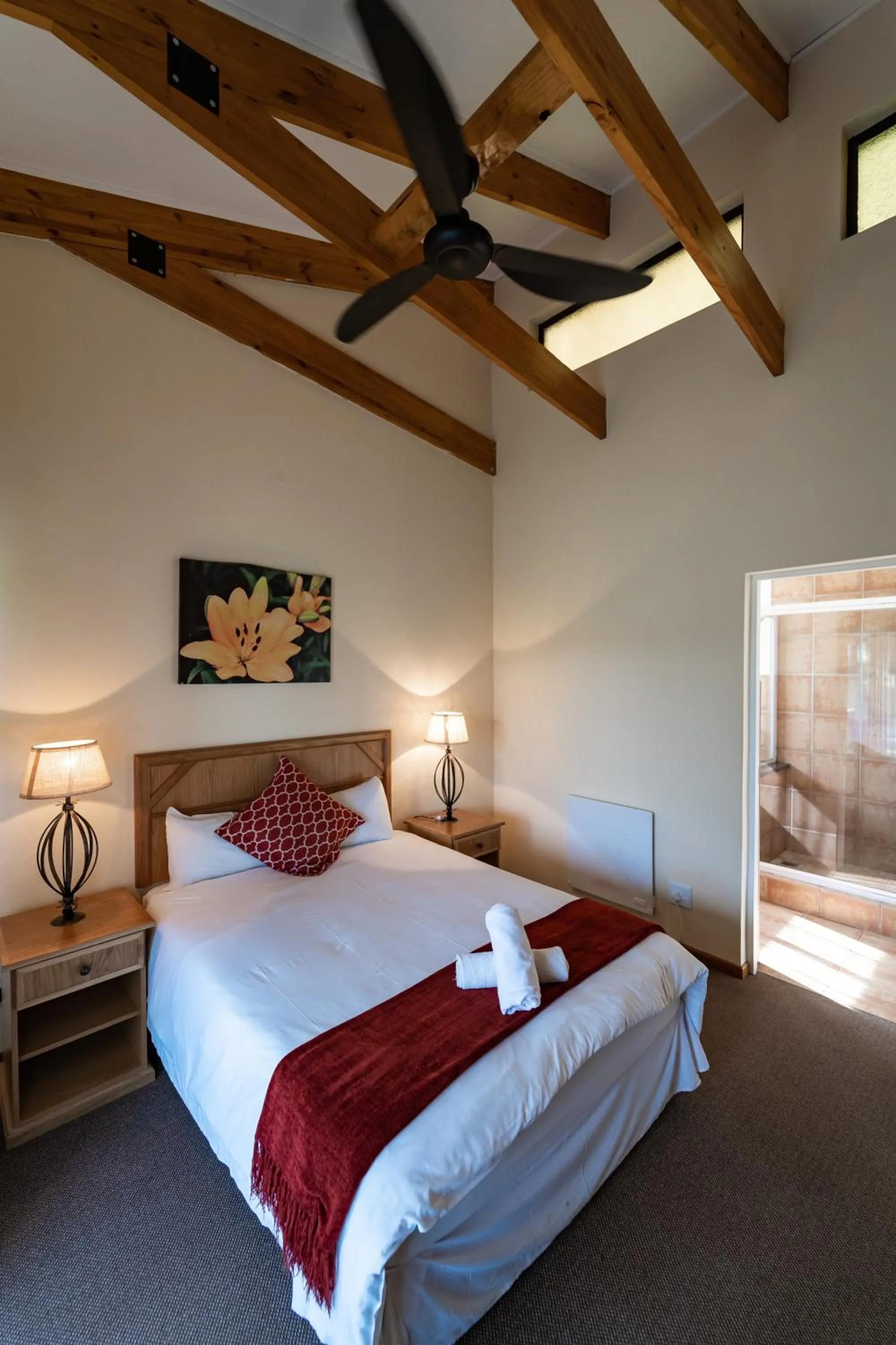 Two Bedroom Self Catering Chalet  in Gooderson Monks Cowl Golf Resort