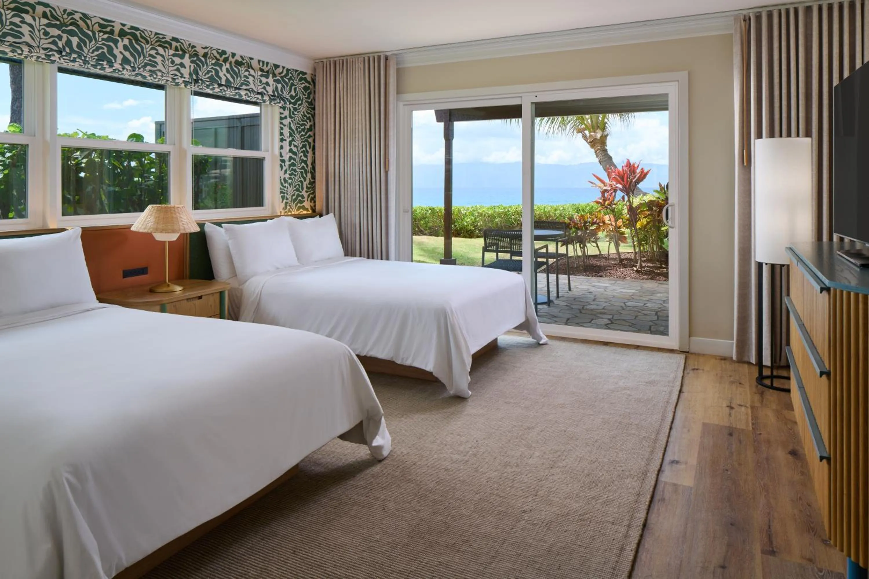 Deluxe Ocean Front Bungalow Room Doubles in Royal Lahaina Resort & Bungalows