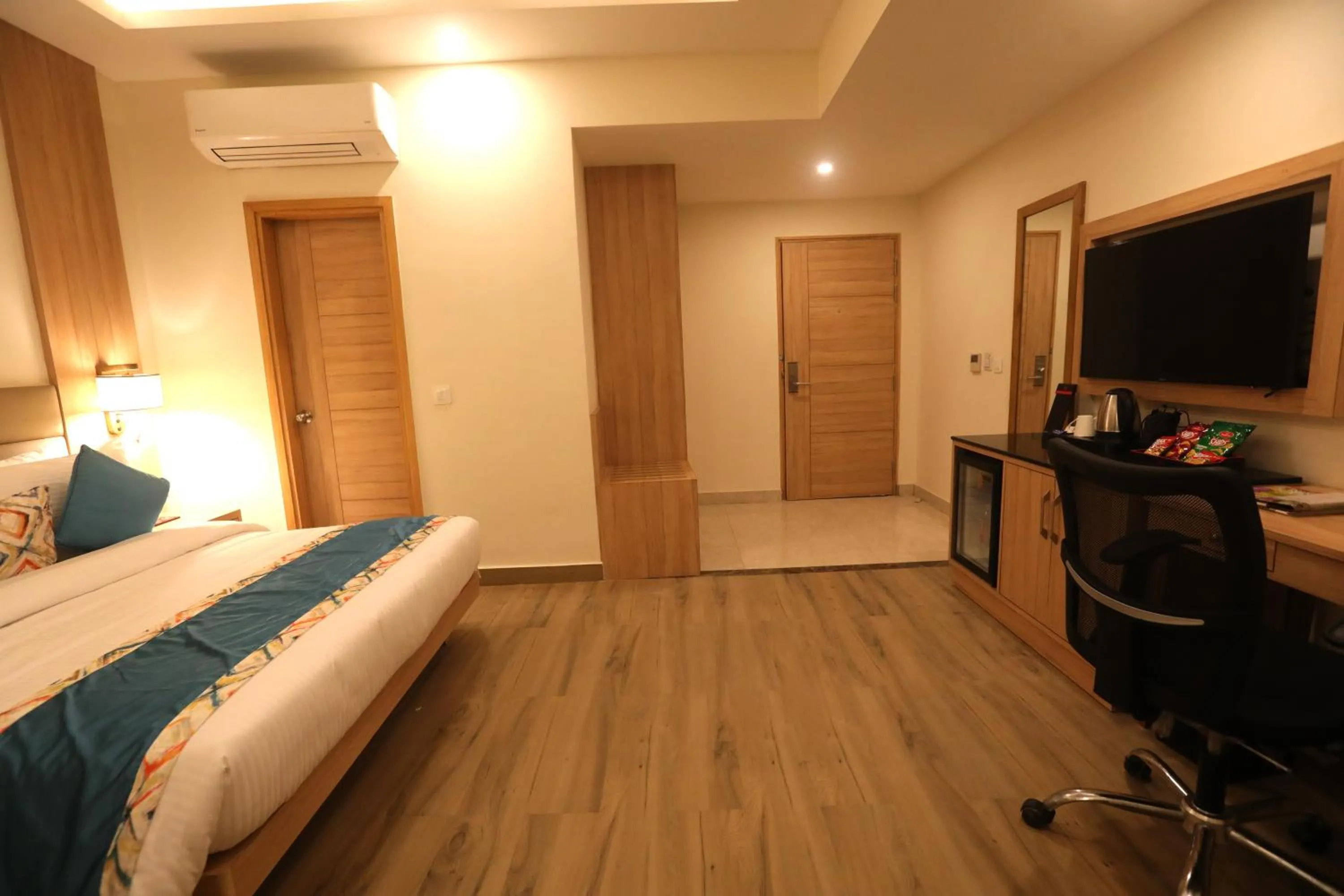 Deluxe Double or Twin Room - single occupancy in Elora Lords Eco Inn , Lucknow