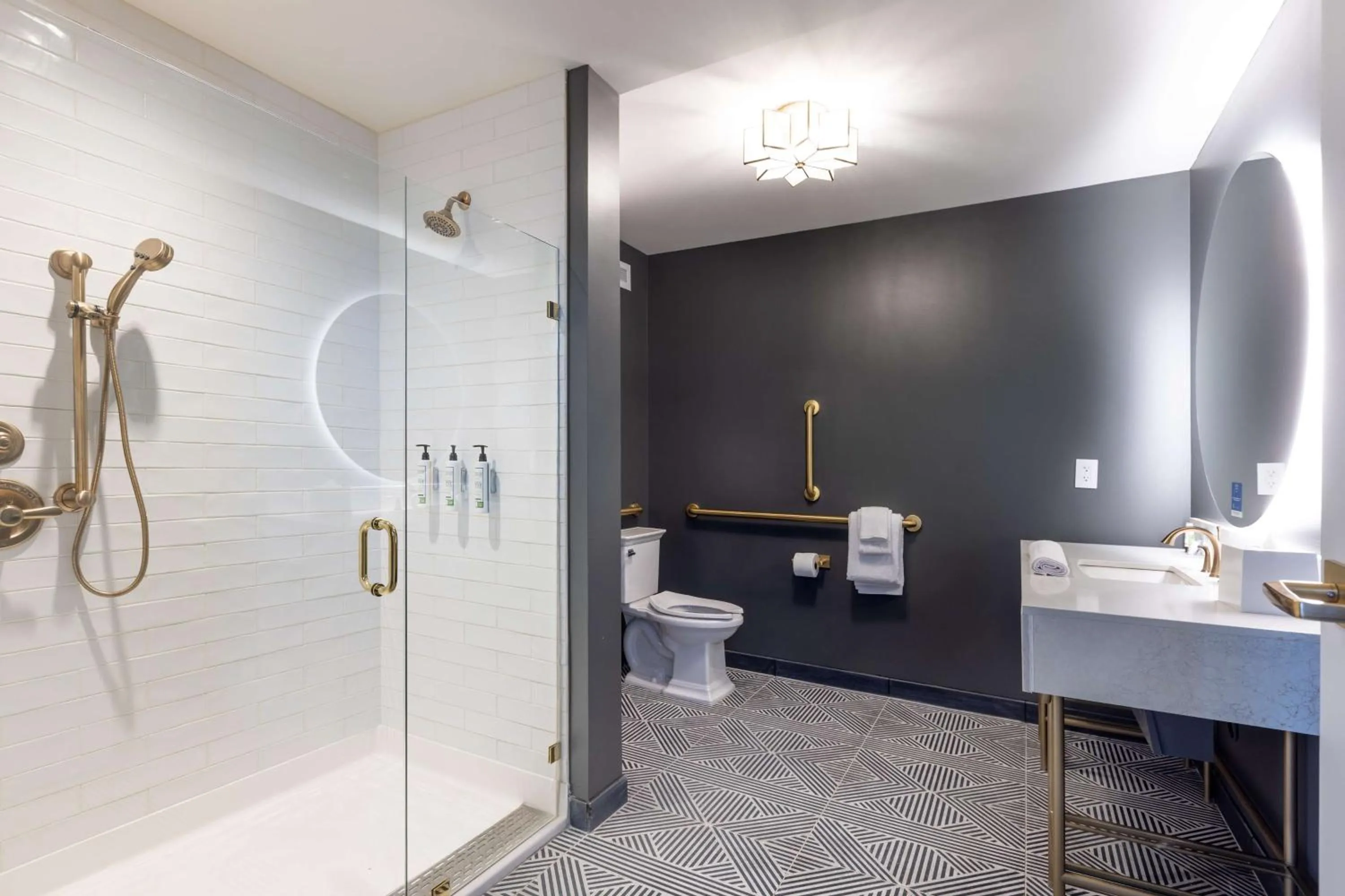 Queen Room with Roll-In Shower - Mobility and Hearing Access in The Kelly Birmingham, Tapestry Collection By Hilton