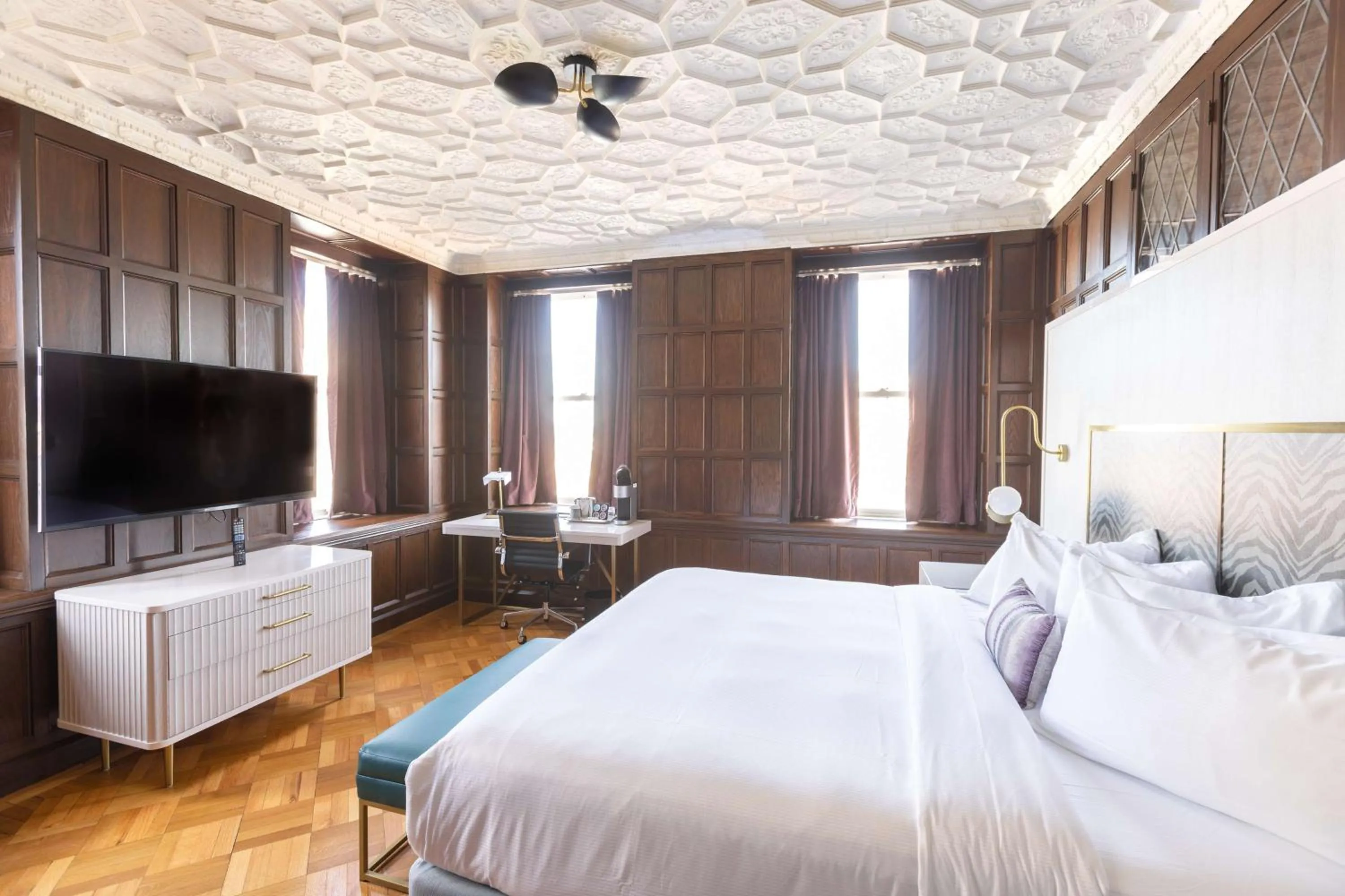 King Studio Suite with City View in The Kelly Birmingham, Tapestry Collection By Hilton