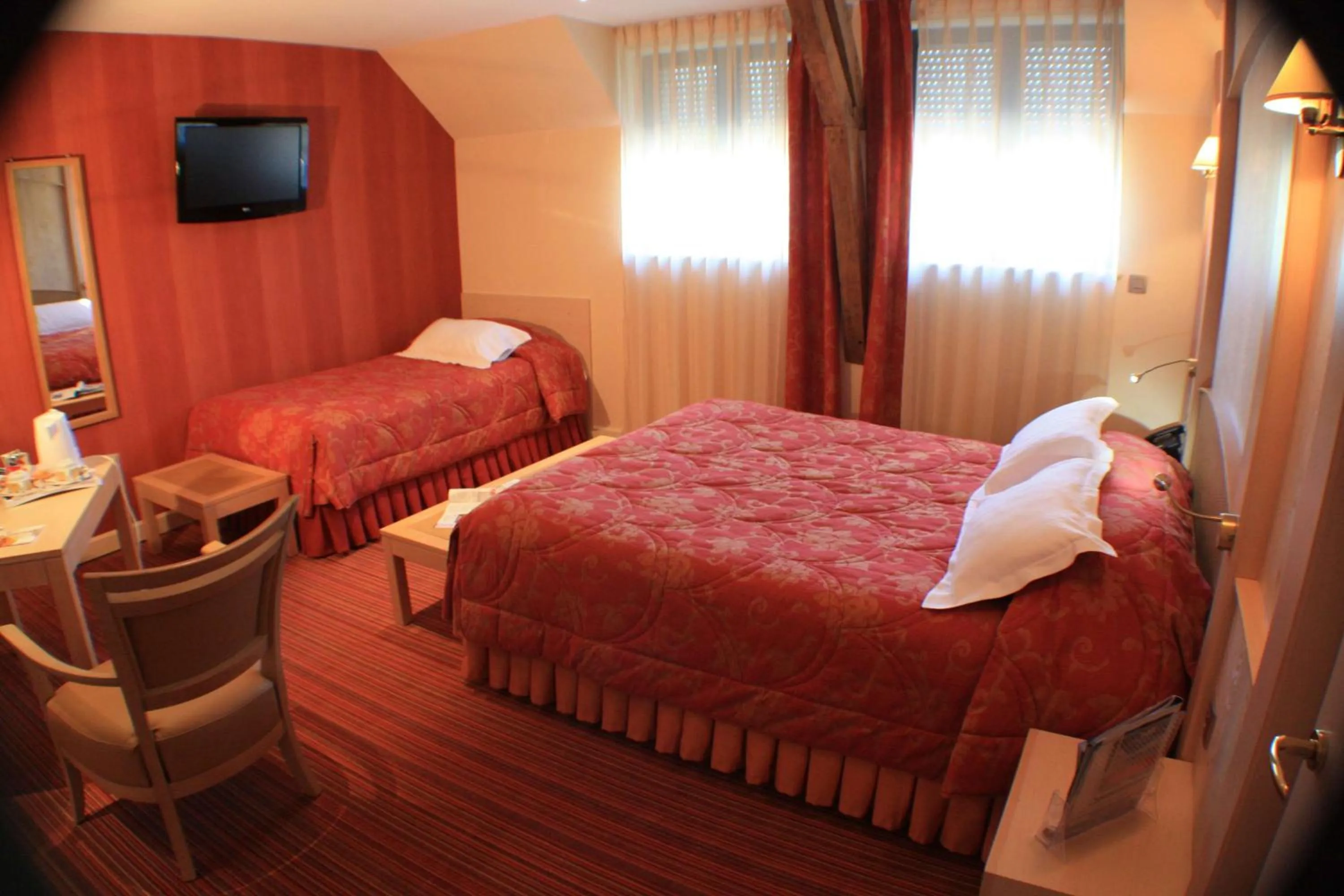 Family Queen Room in Best Western La Metairie