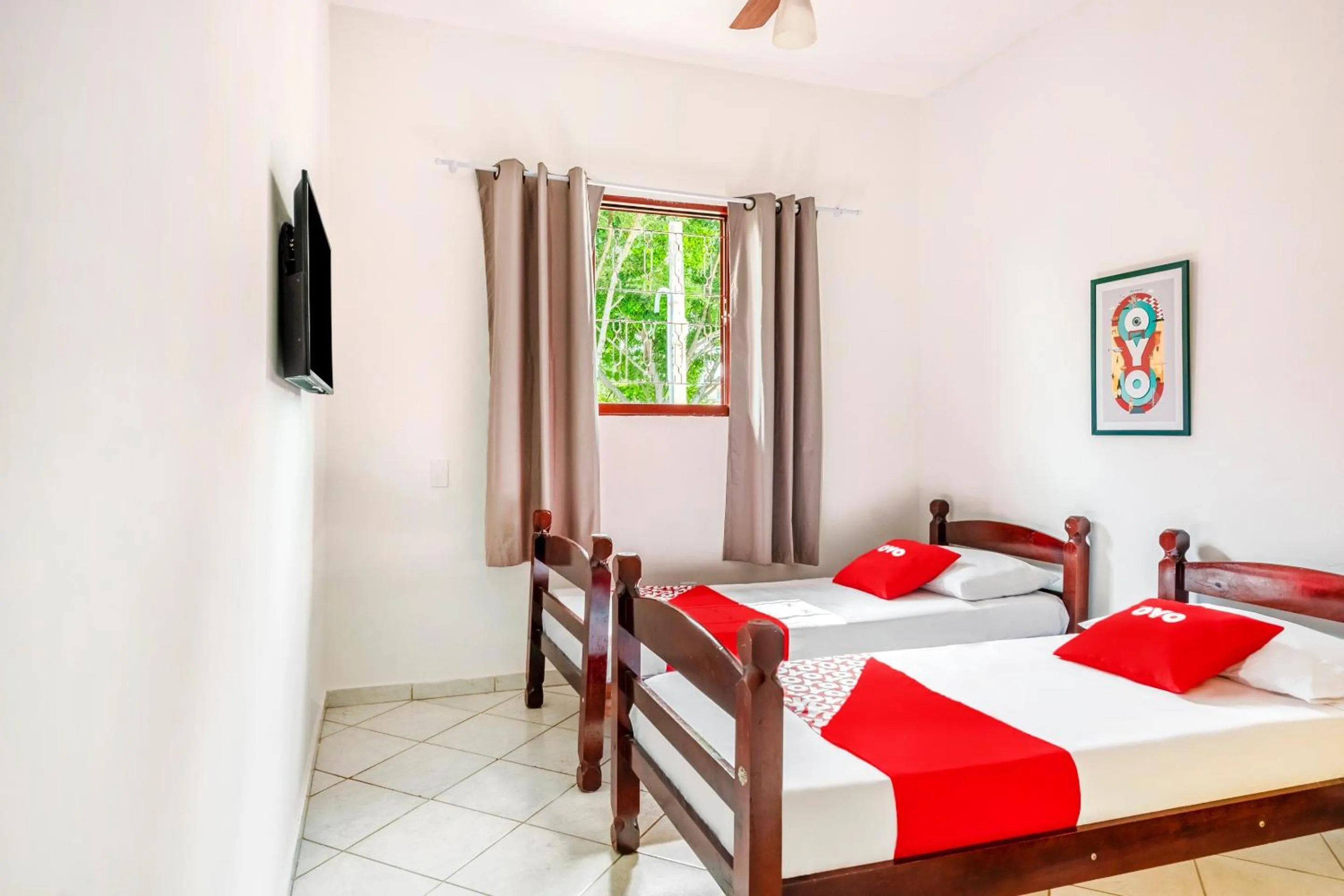Standard Twin Room in OYO Pousada Tia Léo Campinas