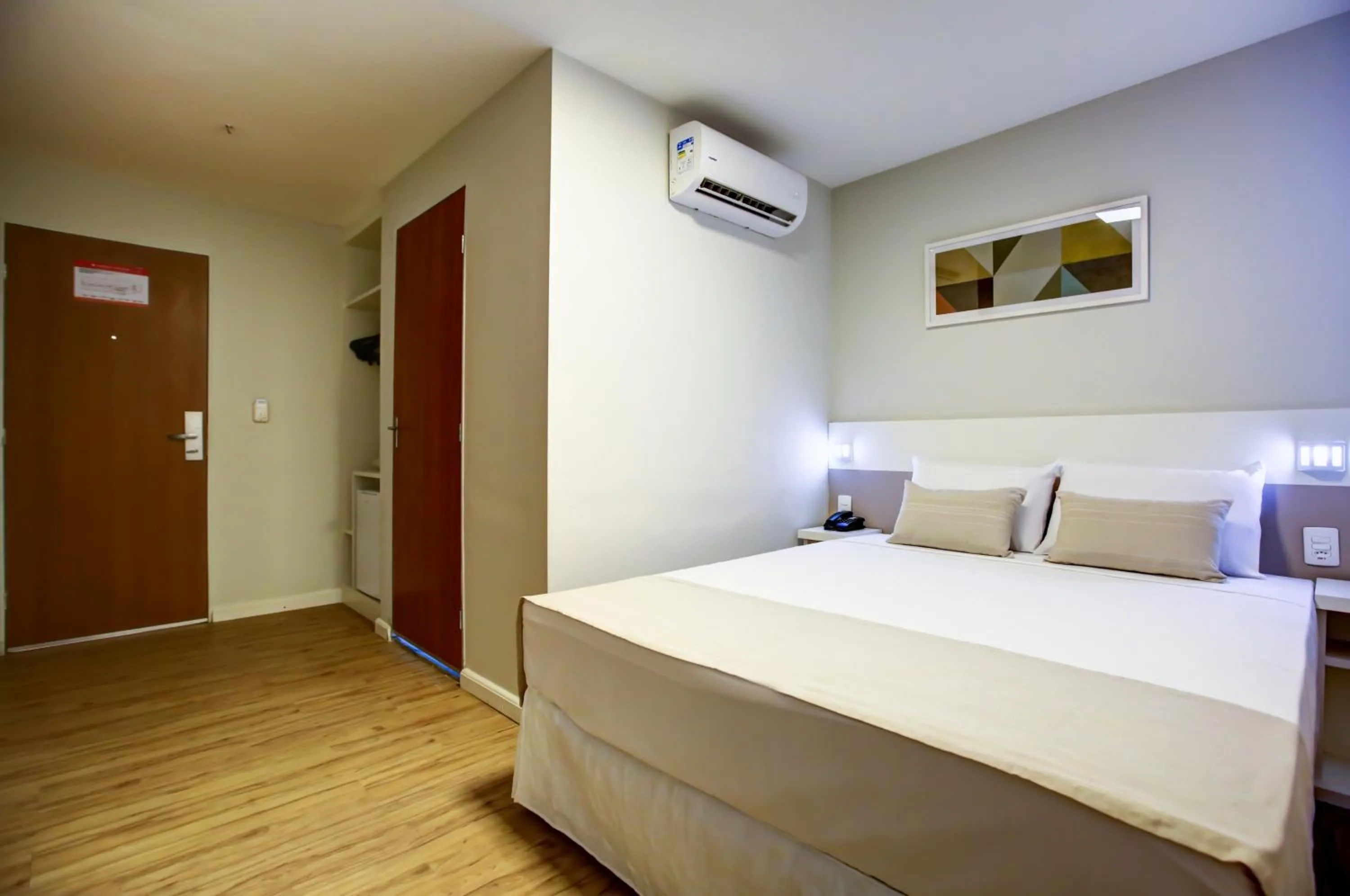 Double Room - Disability Access in Transamerica Fit Lafaiete