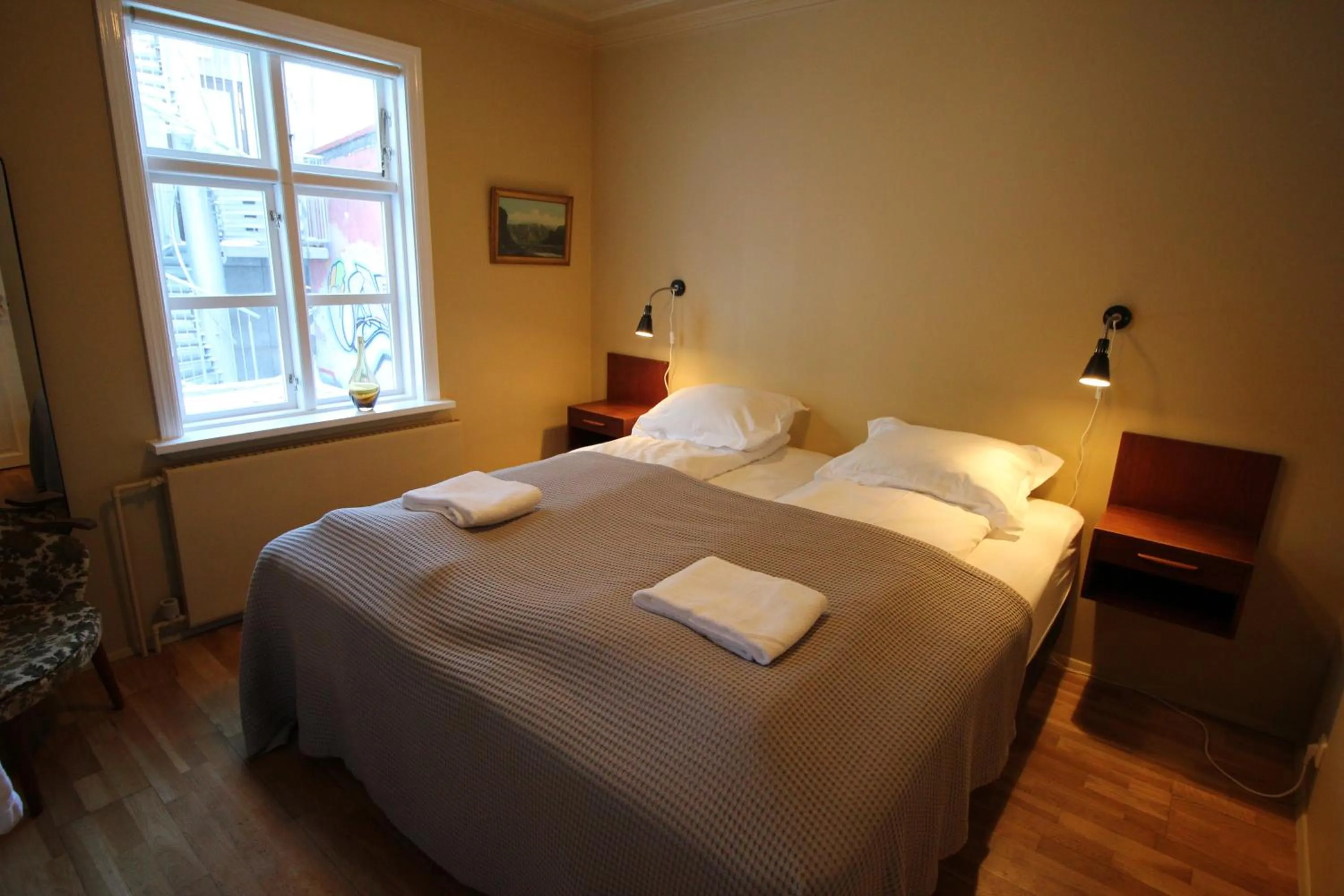 Double Room with Shared Bathroom in Grettir Guesthouse Downtown Charm
