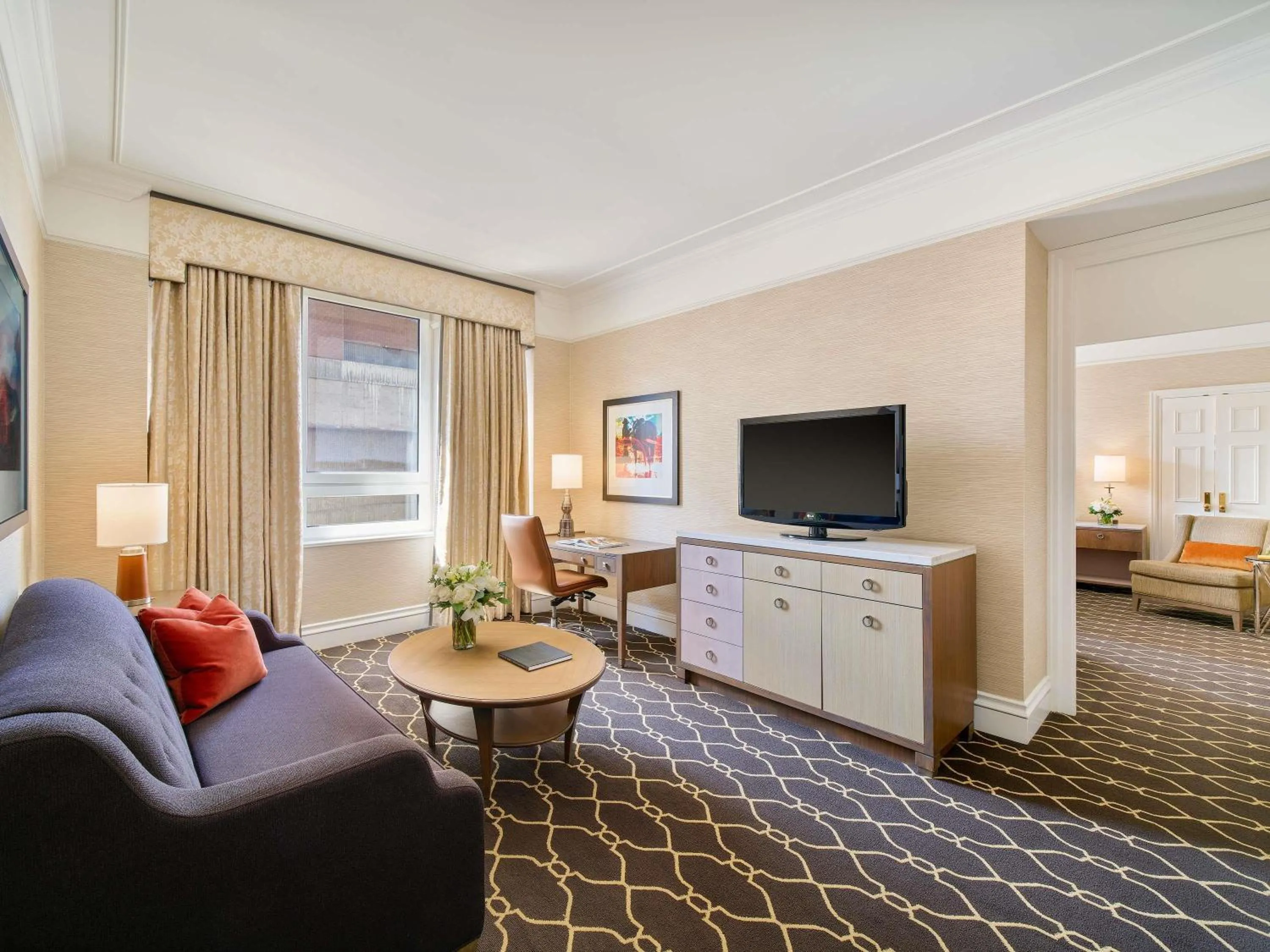 Junior King Suite in Fairmont Palliser