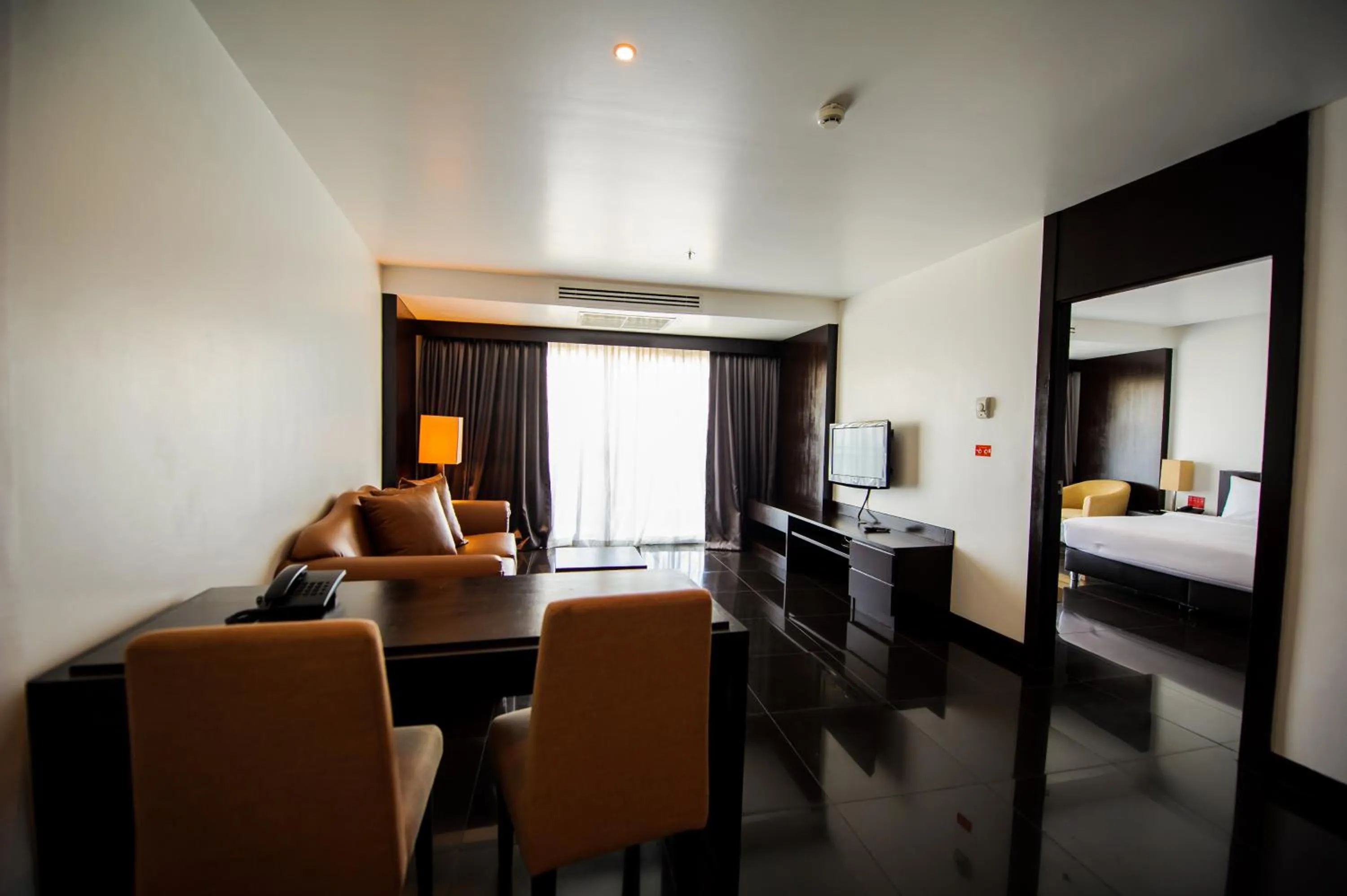 Executive Suite with City View in Hotel Selection Pattaya