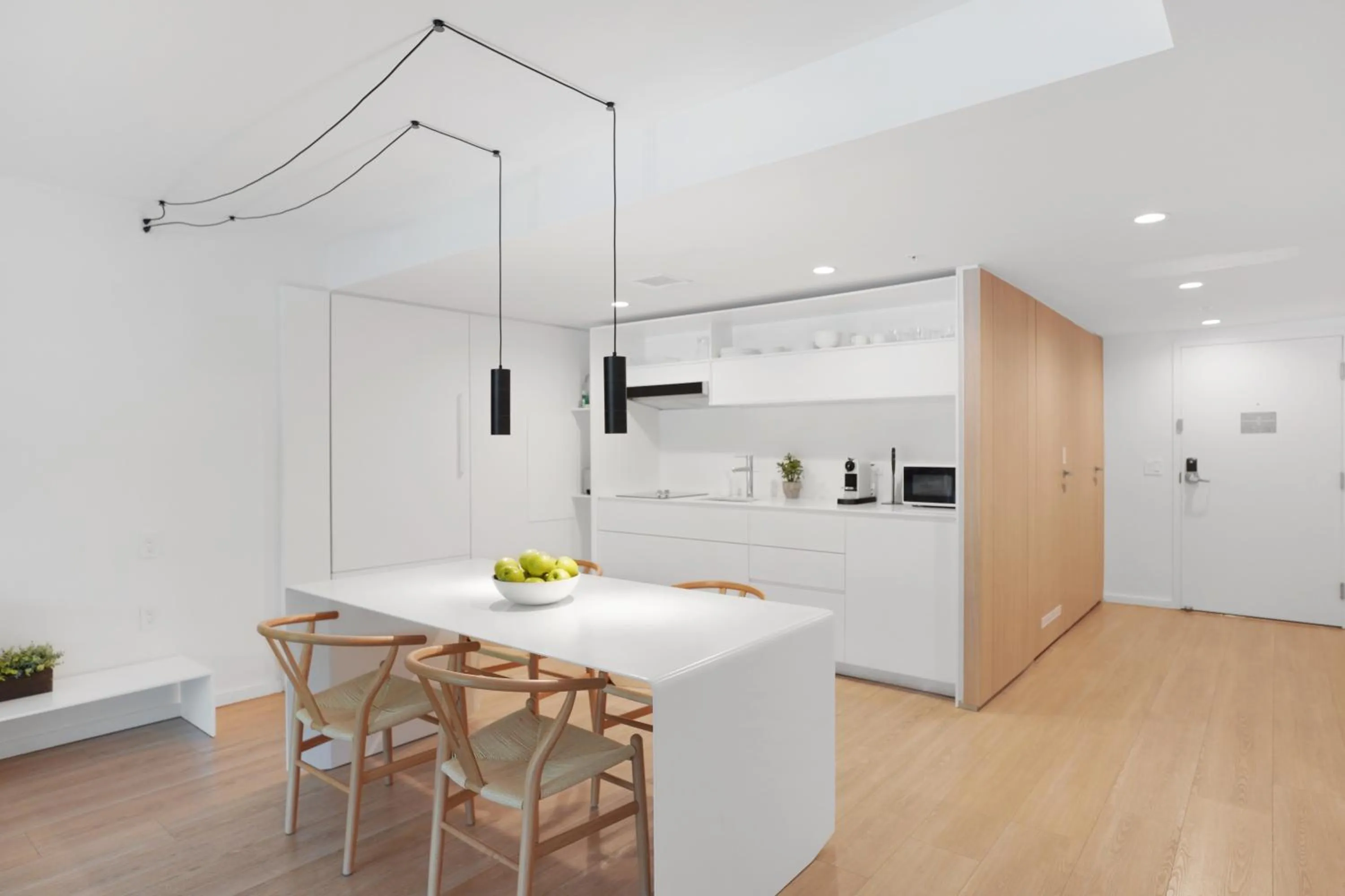 Deluxe One Bedroom Apartment in Beach Haus Bal Harbour