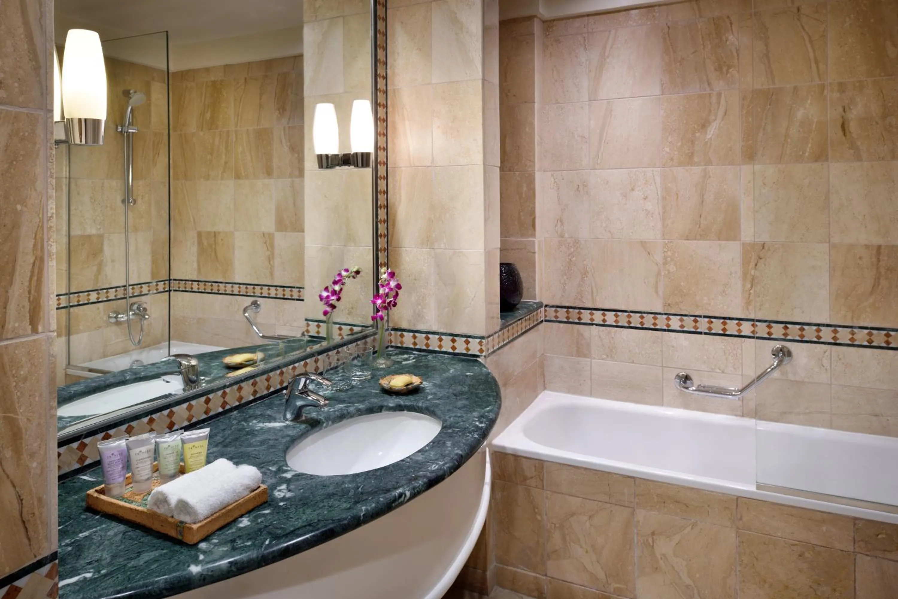 Superior Twin Room in Mövenpick Resort & Spa Dead Sea